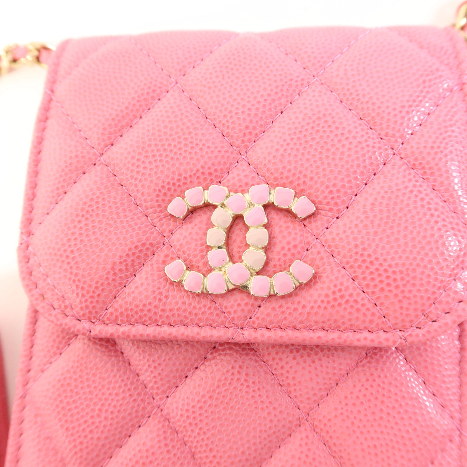 CHANEL 牛皮皮革Phone Holder金扣鏈帶肩背袋