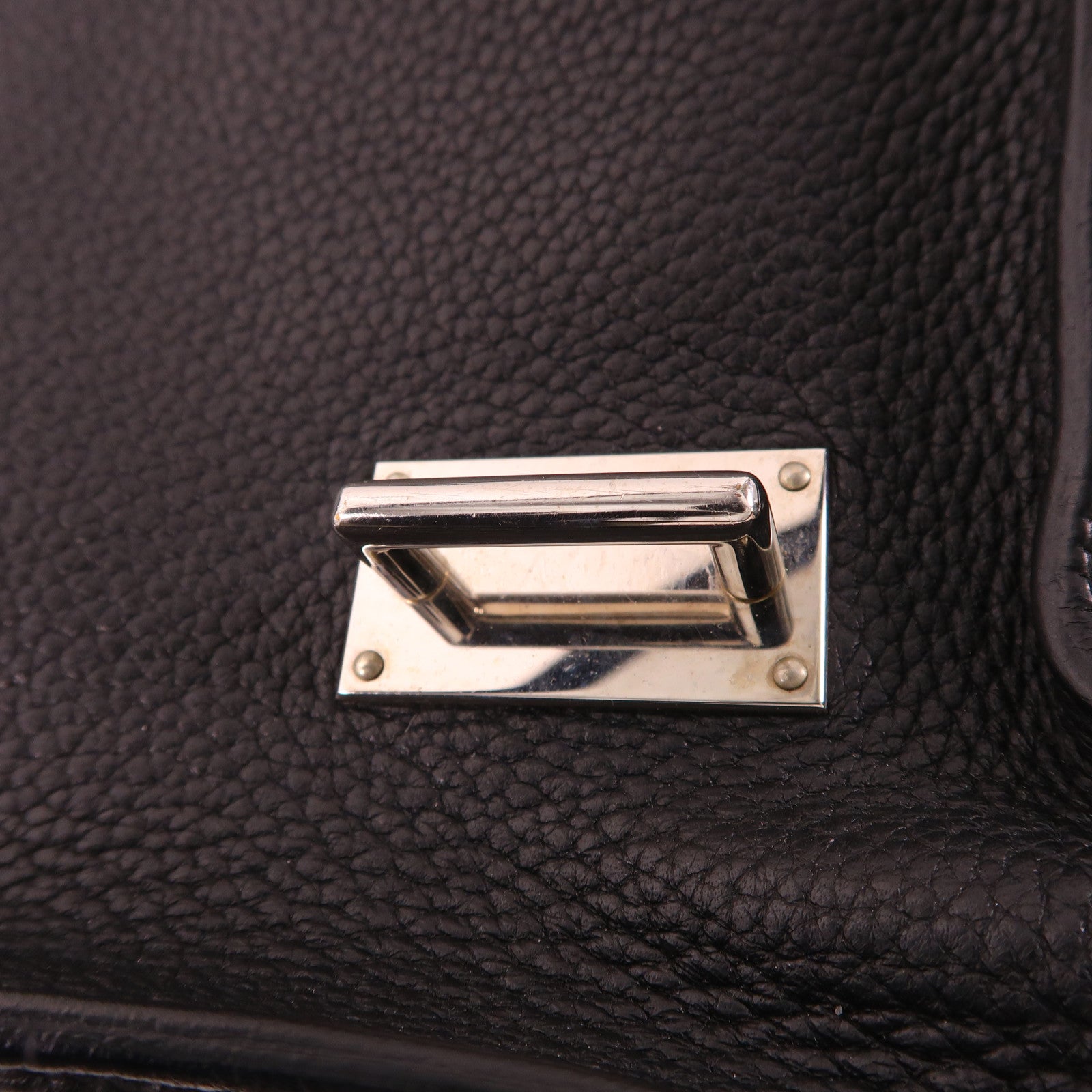 HERMES 【激減優惠】Clemence皮革Steve 27肩背袋89 Noir