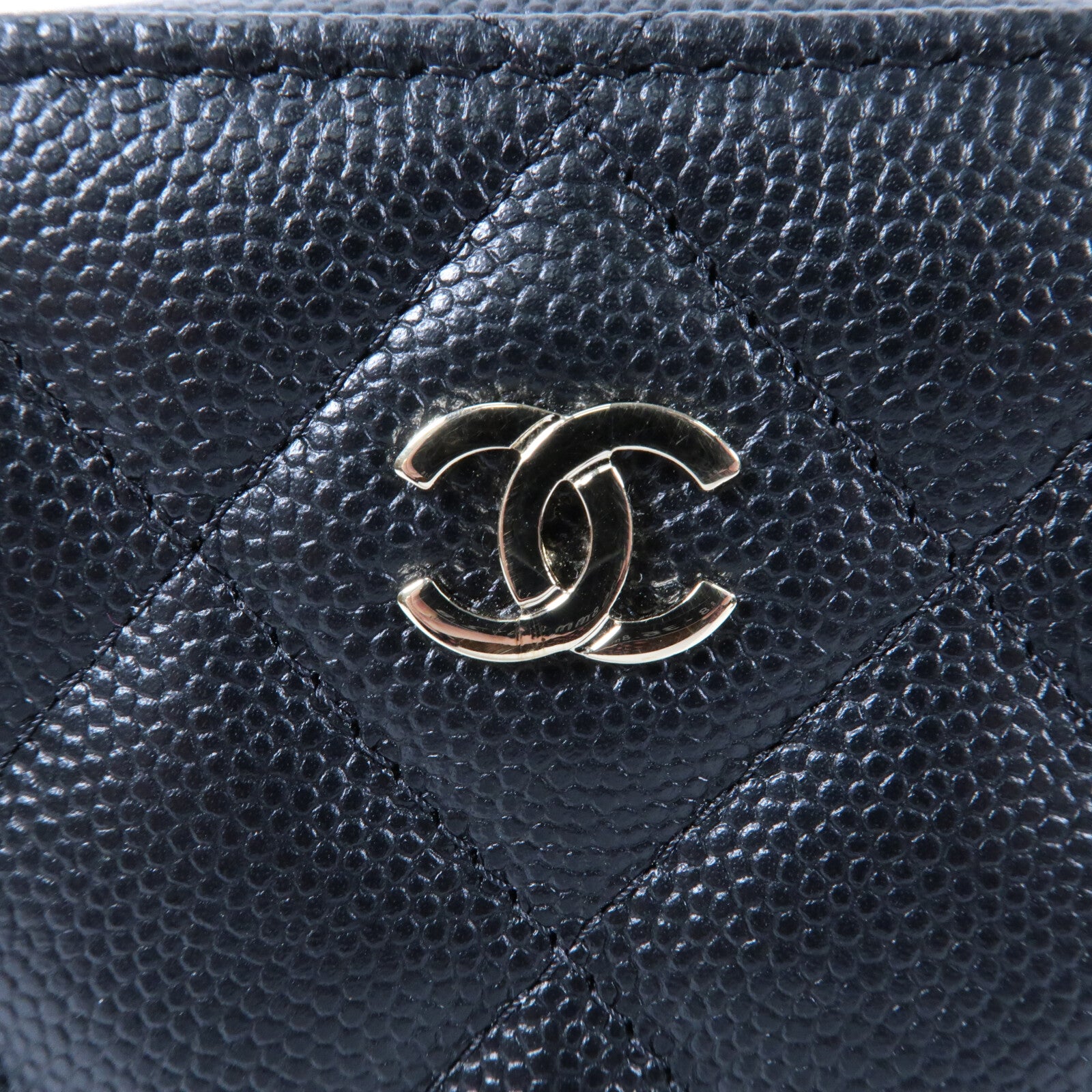CHANEL 牛皮皮革Phone Bag金扣鏈帶肩背袋