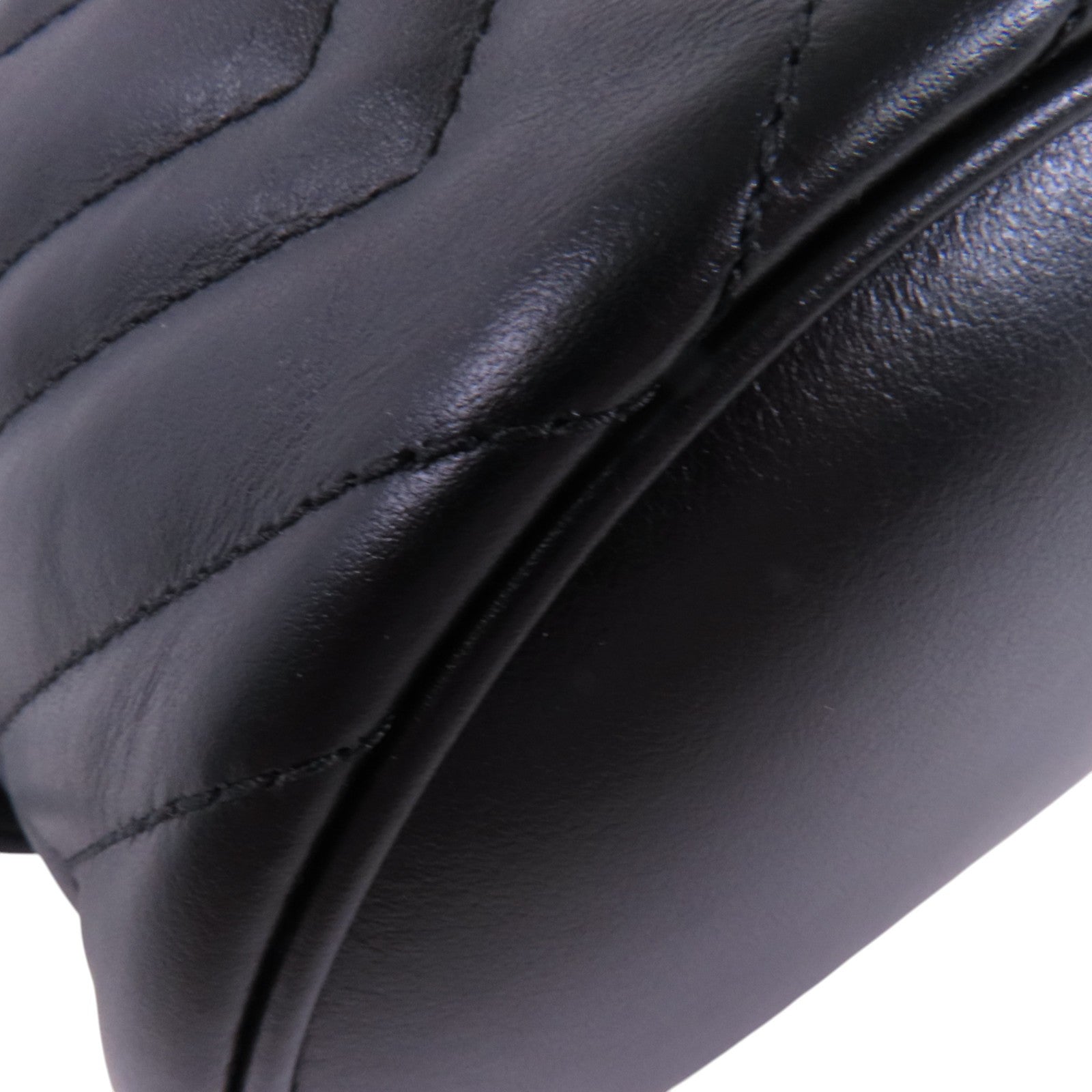 GUCCI 牛皮皮革GG Marmont Backpack金扣背包