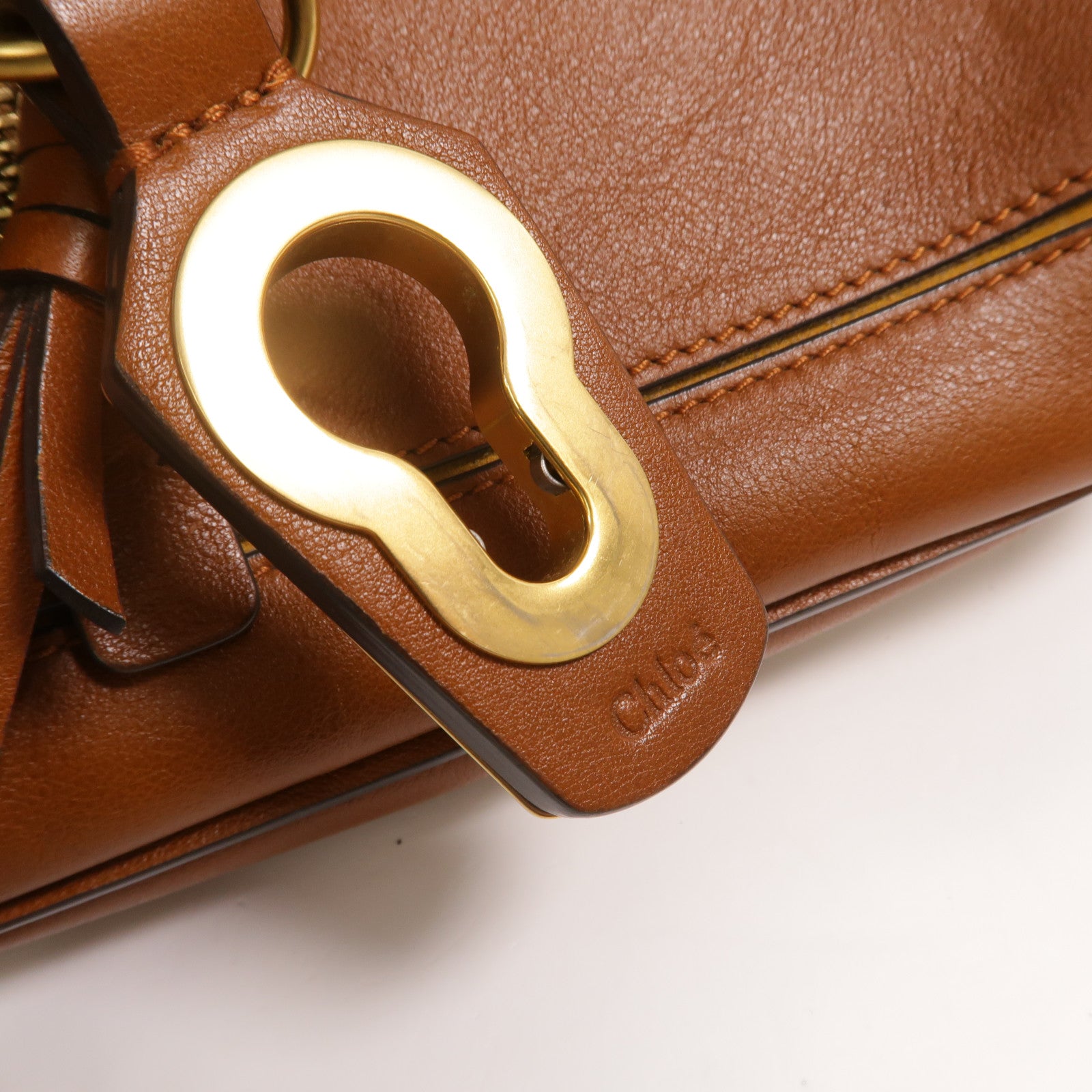 Chloe 牛皮皮革Owen Flap Bag Medium手挽肩背兩用袋