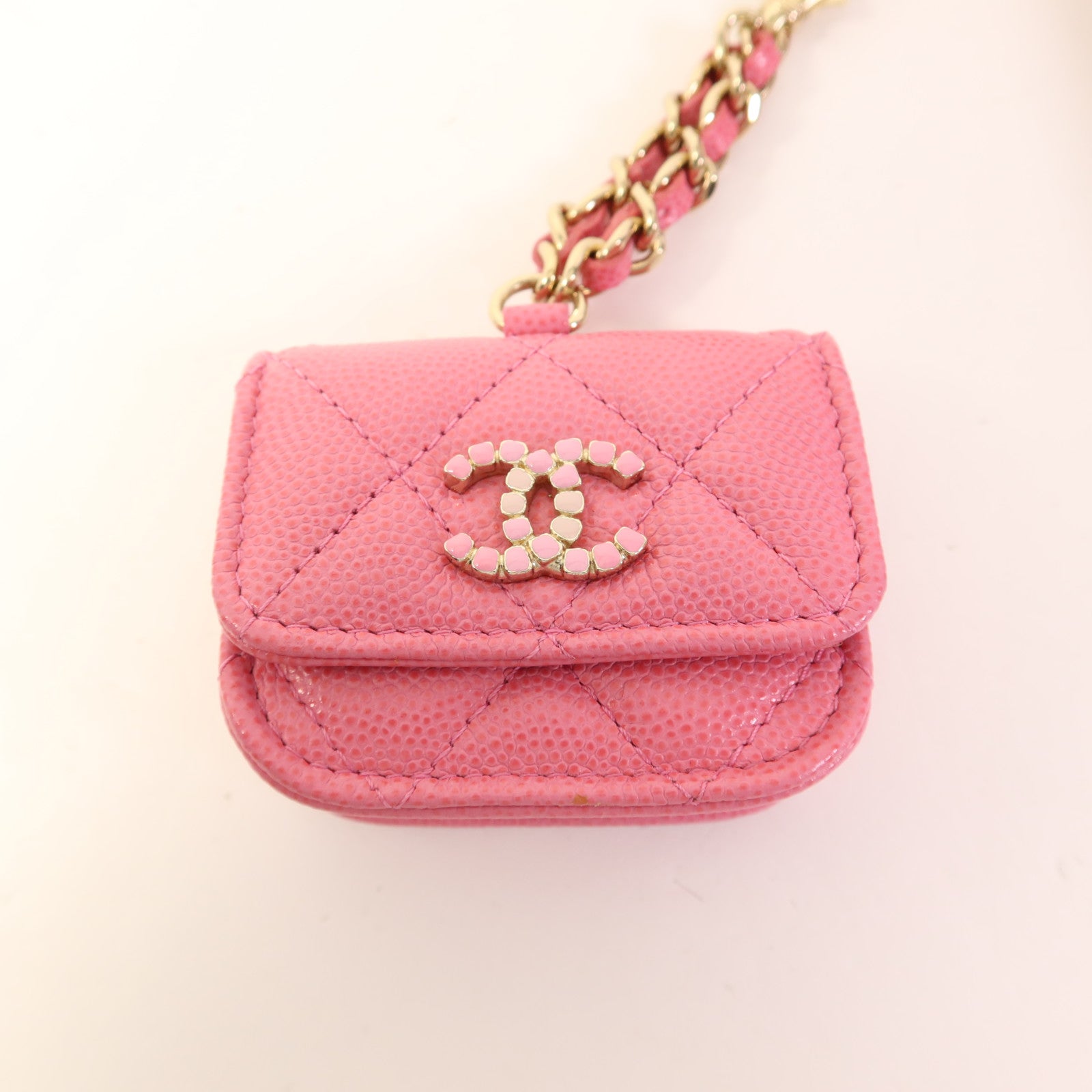 CHANEL 牛皮皮革Phone Holder金扣鏈帶肩背袋