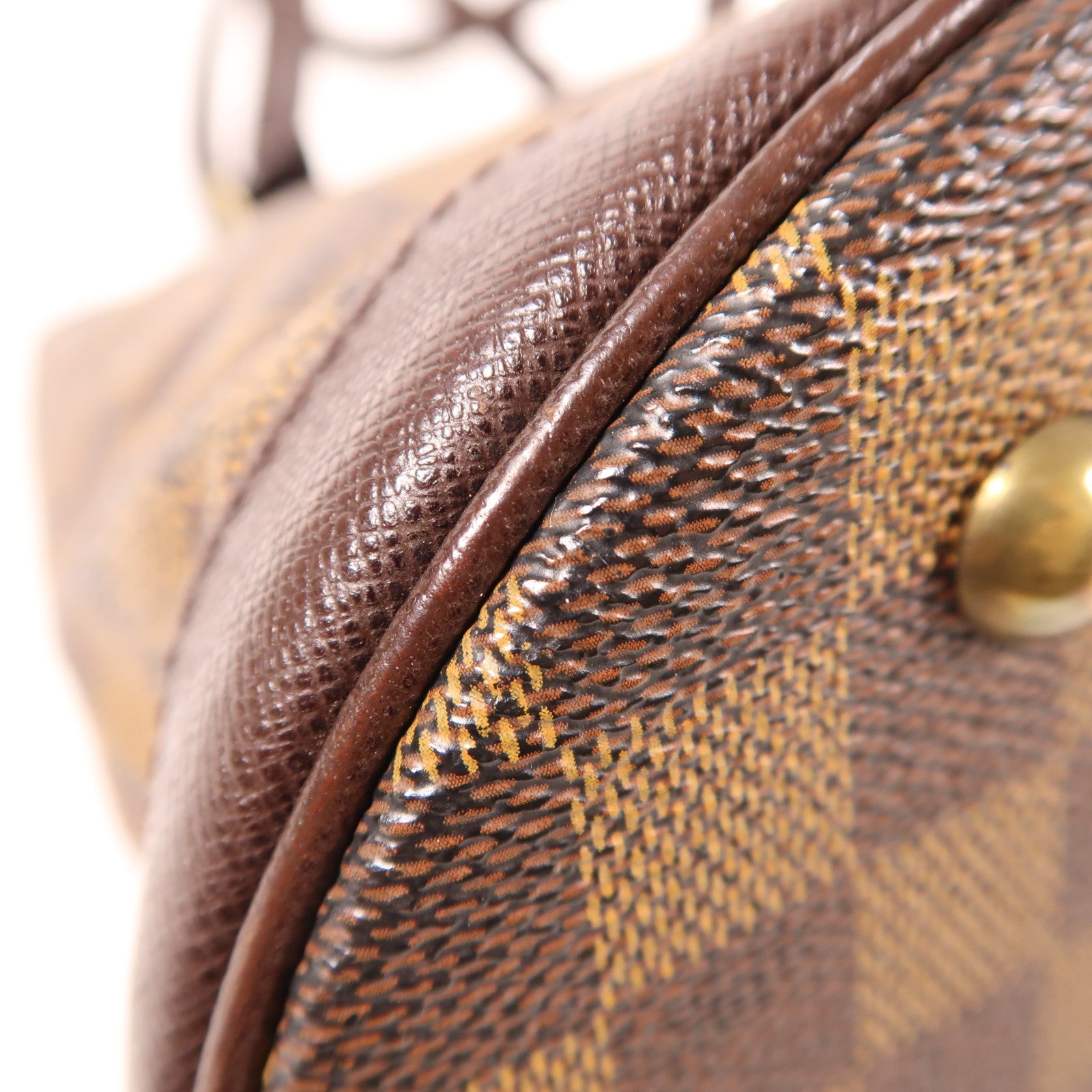 LOUIS VUITTON Damier Marais金扣肩背袋/手挽袋
