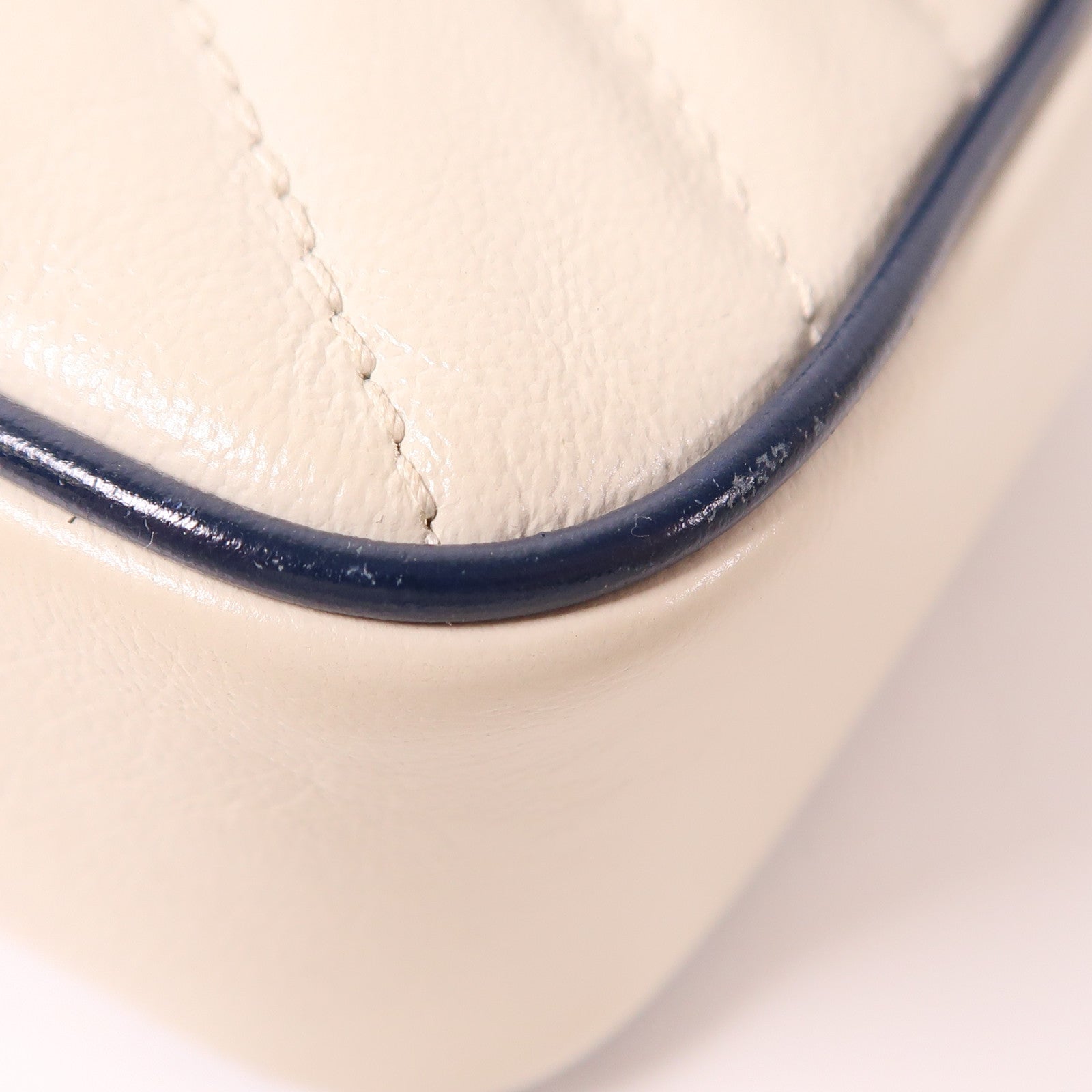 GUCCI 牛皮皮革GG Marmont Super Mini肩背袋
