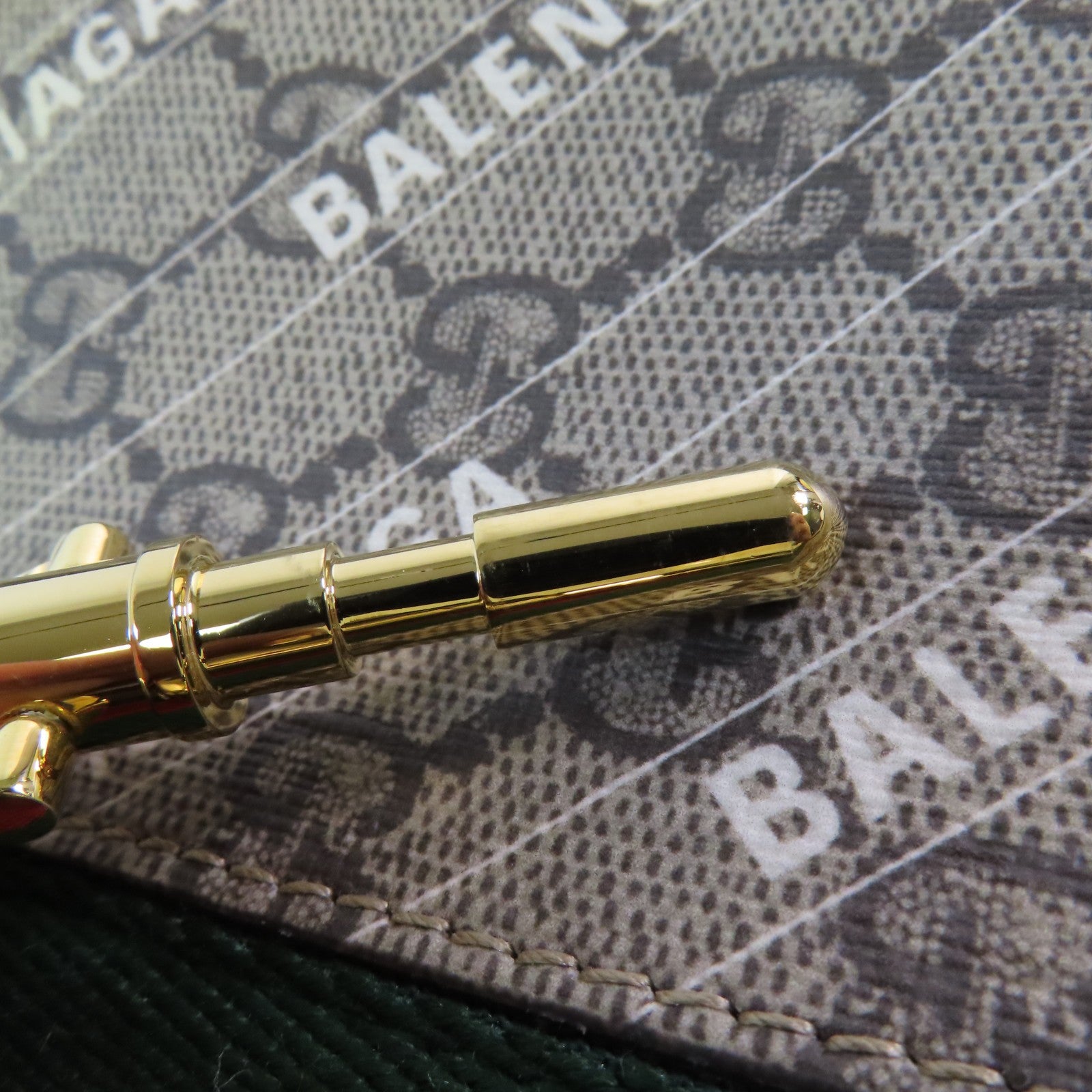 GUCCI 塗層帆布GuccixBaleniaga Jackie1961金扣手挽肩背兩用袋