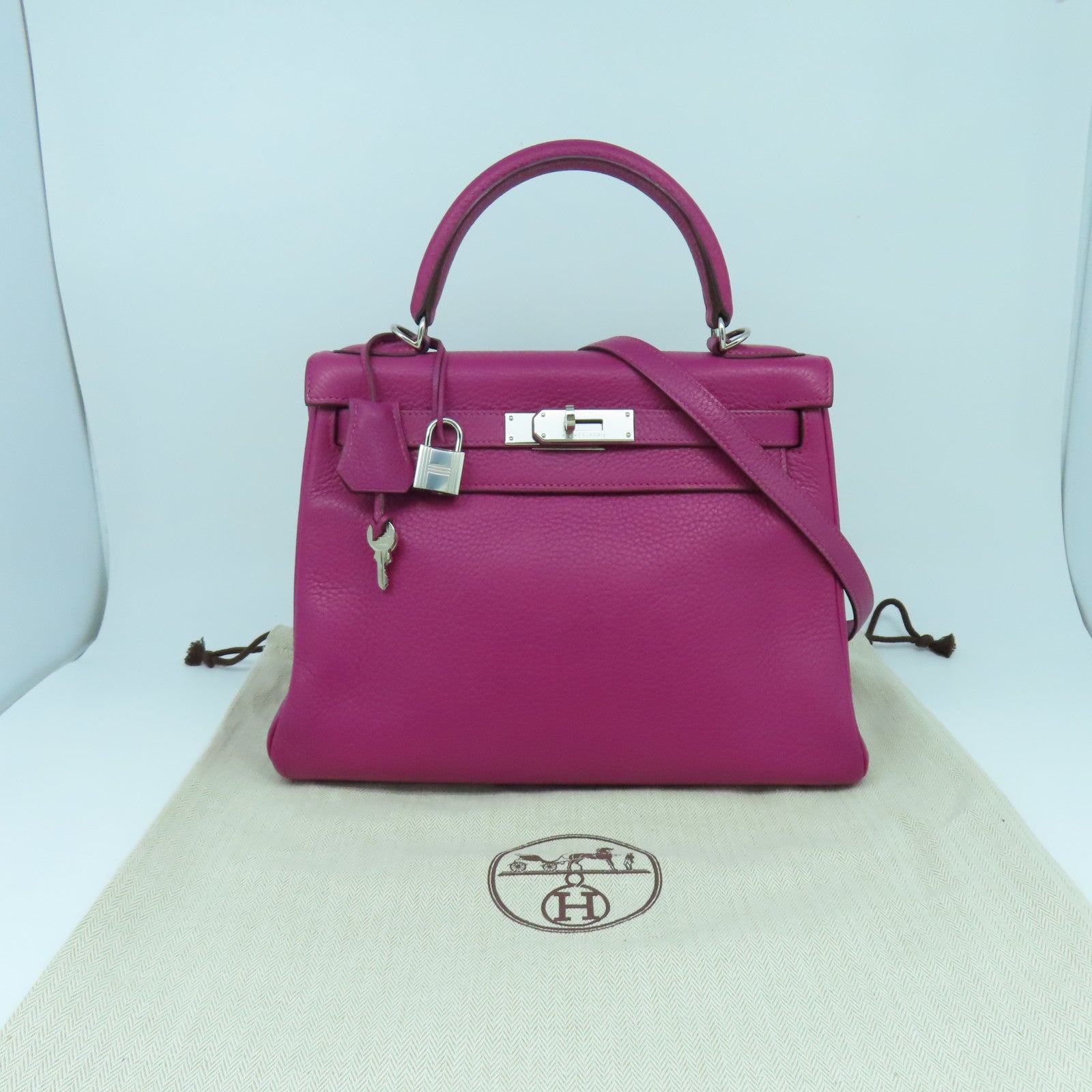HERMES 【清倉大減價】Togo皮革Kelly 28銀扣手挽肩背兩用袋紫紅色