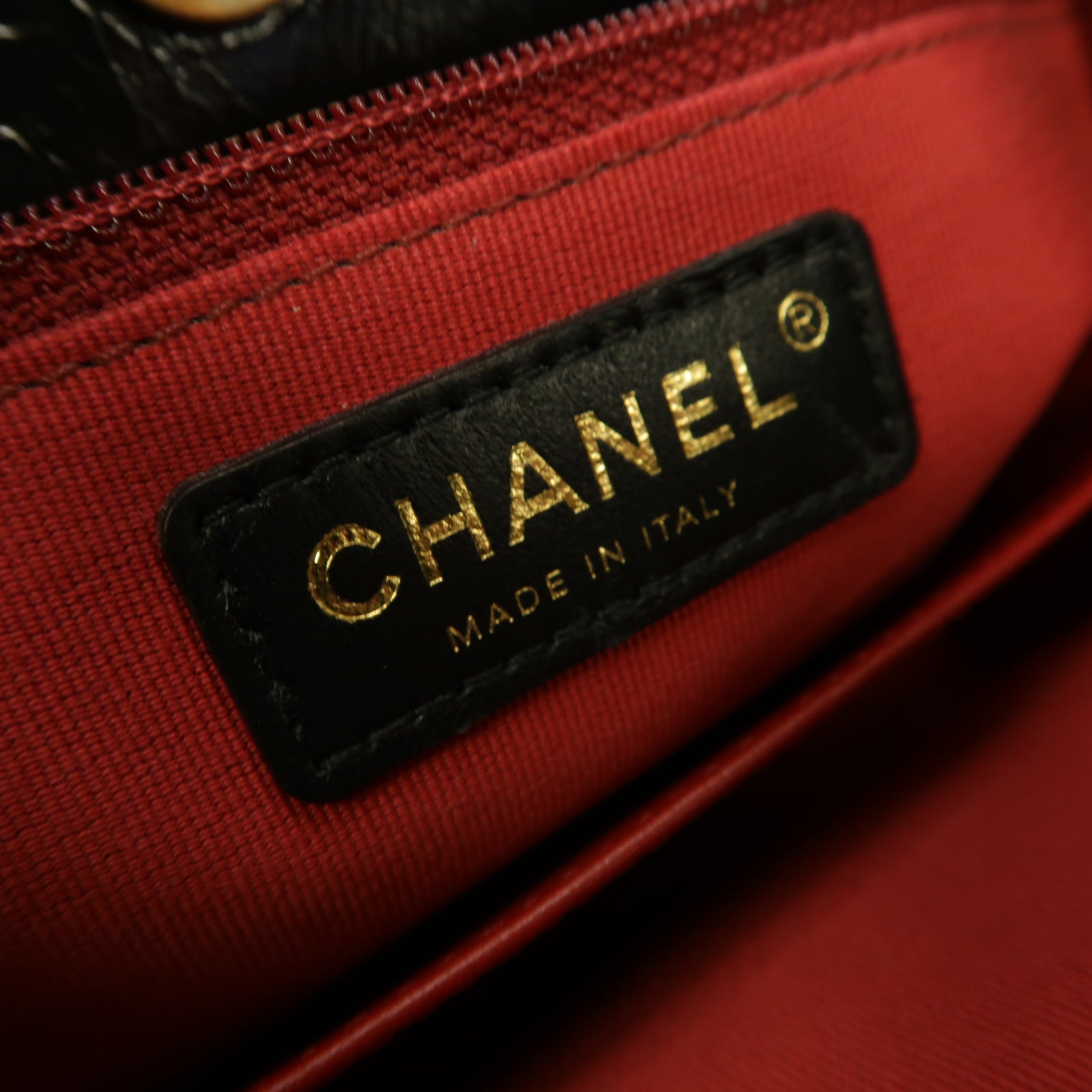 CHANEL 菱格漆皮皮革Chain Shoulder Bag金扣鏈帶肩背袋黒色