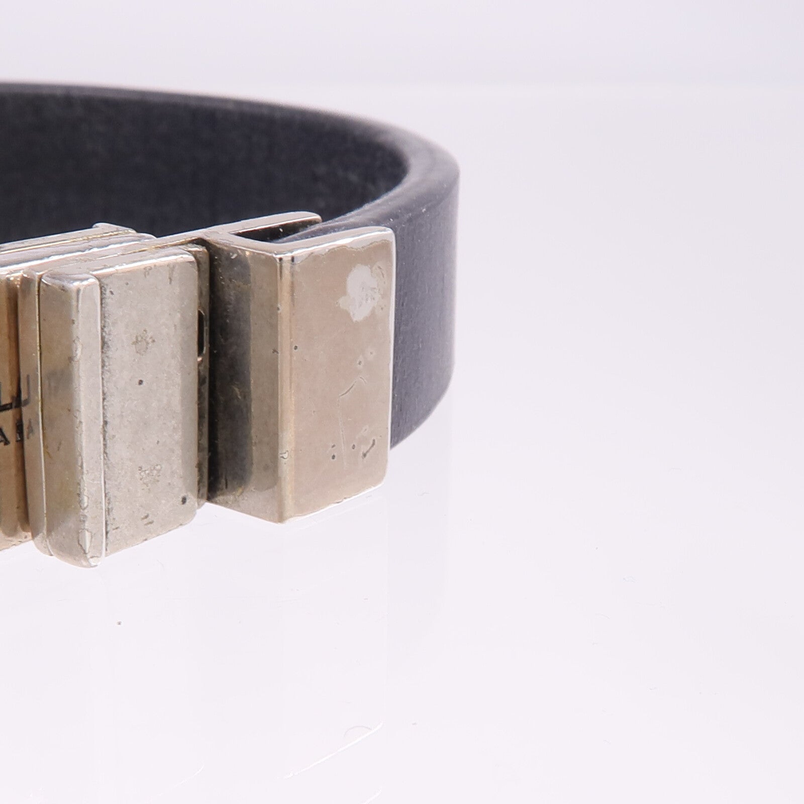 SAINT LAURENT 牛皮皮革Bracelet銀扣手帶