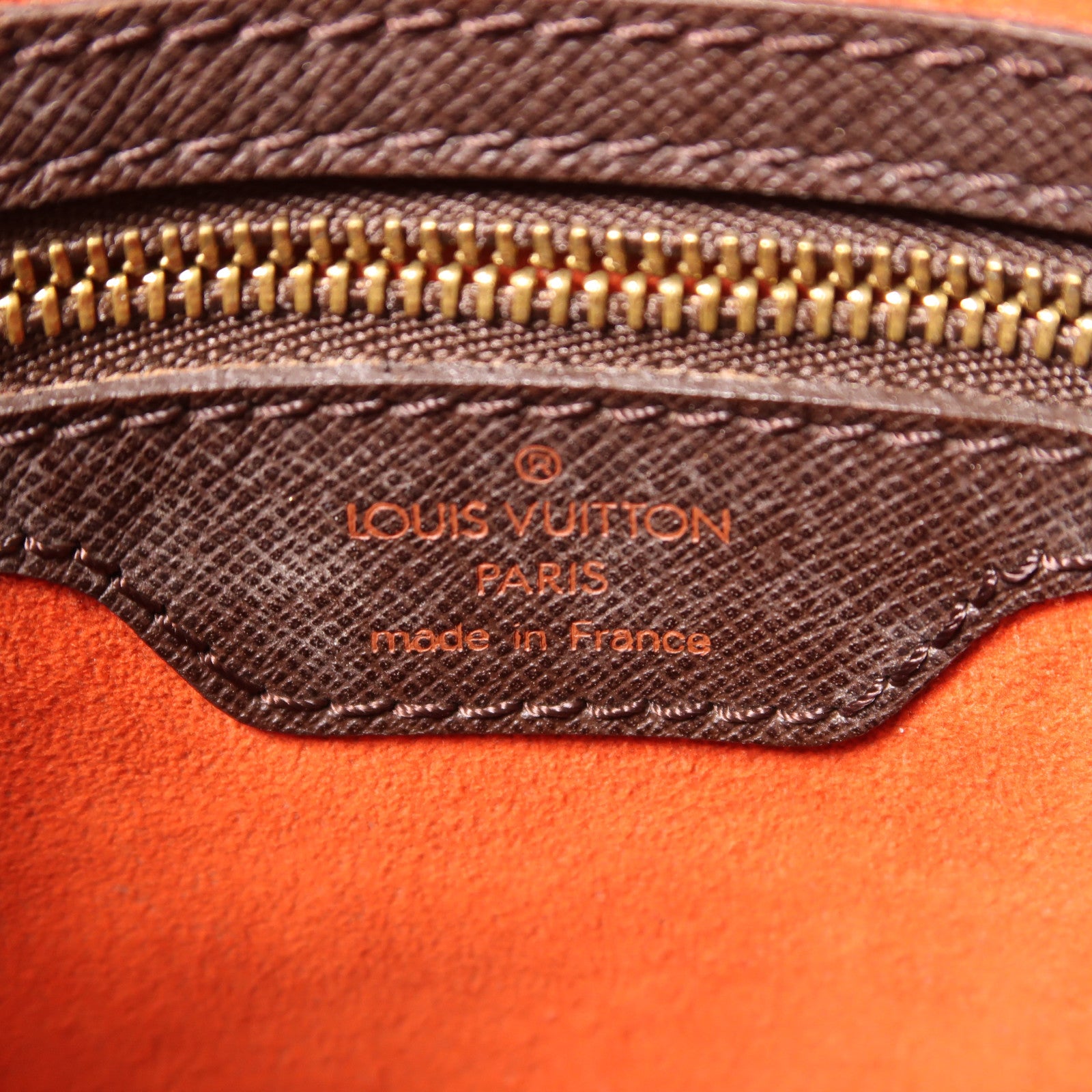LOUIS VUITTON Damier Marais金扣肩背袋/手挽袋