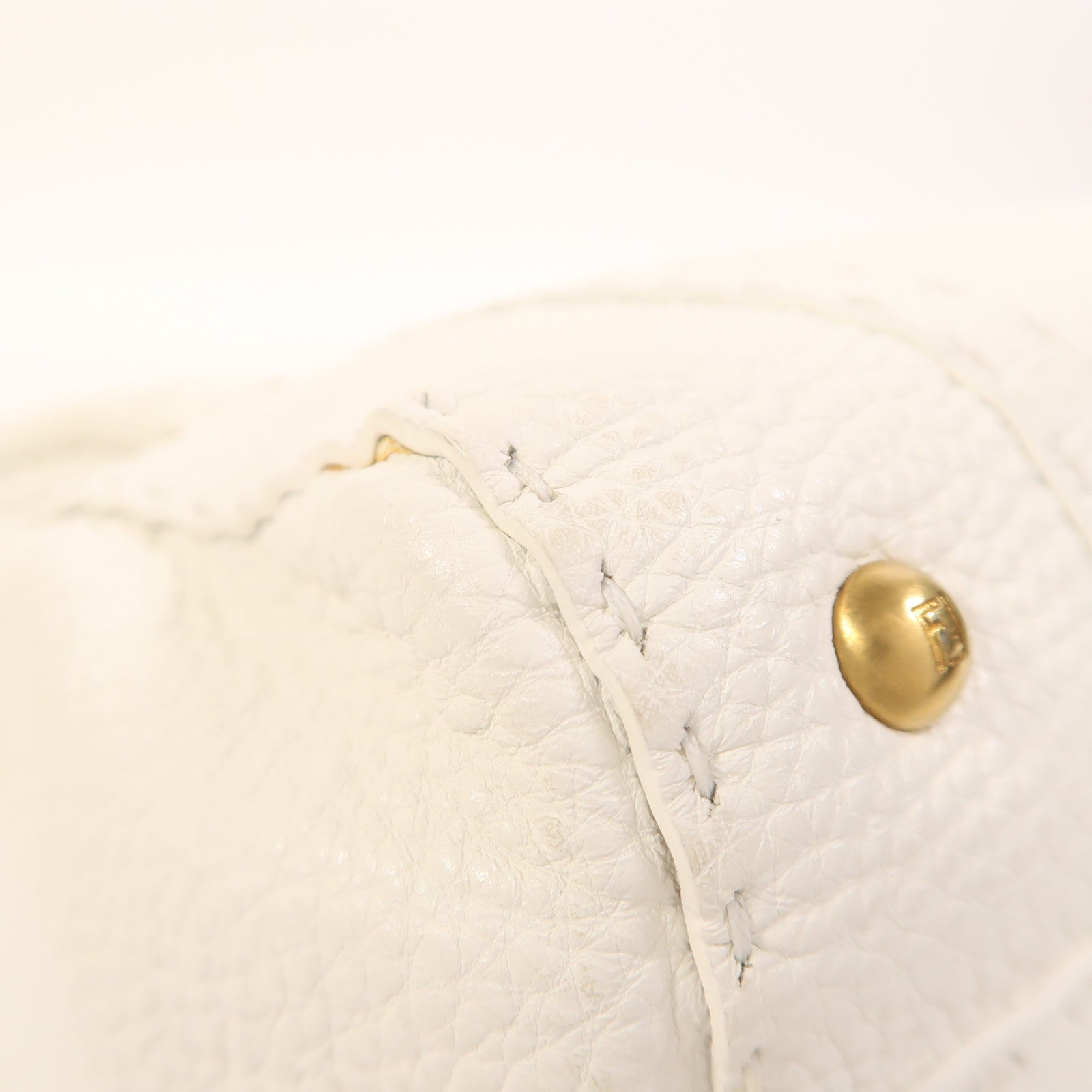 FENDI 牛皮皮革Selleria Linda Bag金扣手挽袋