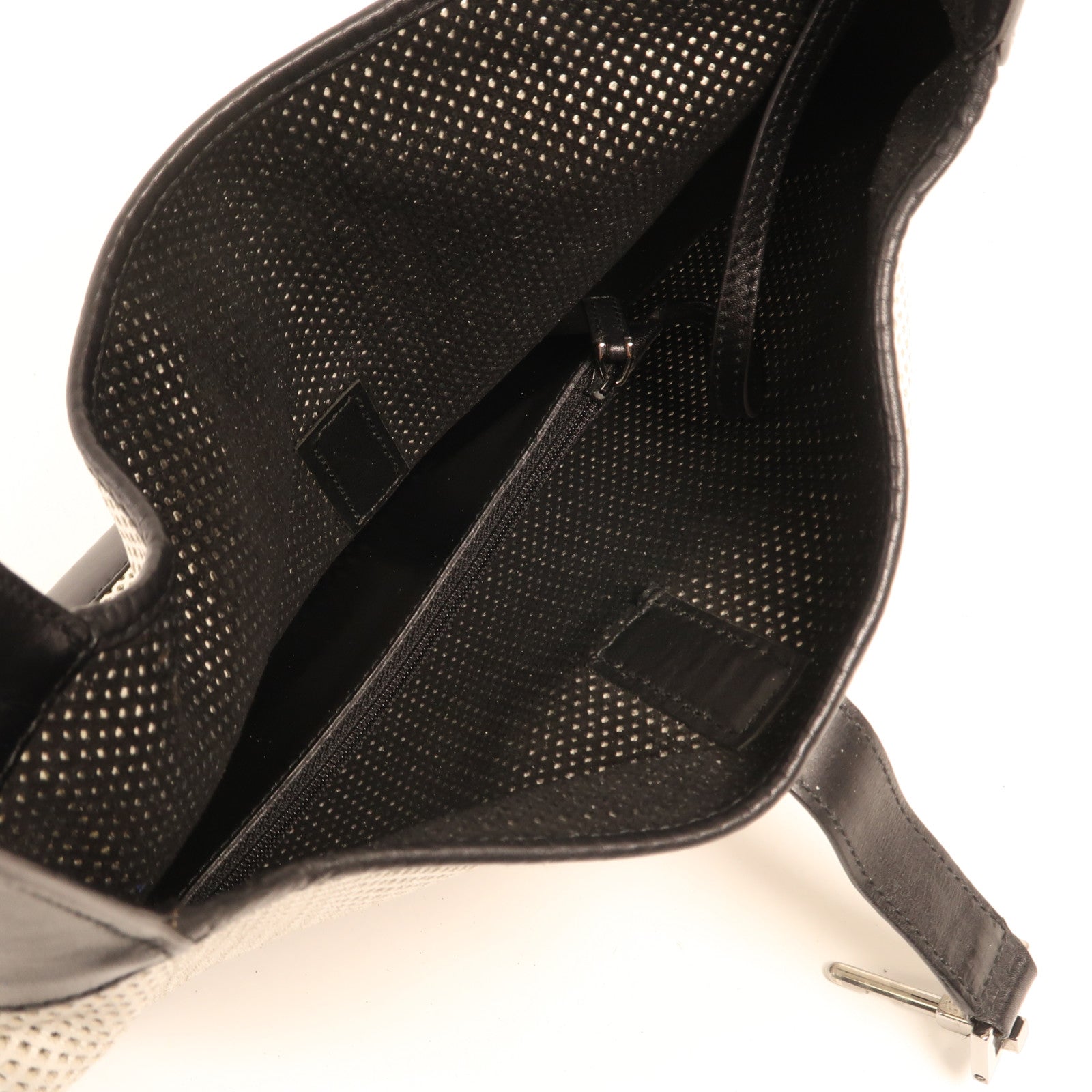 GUCCI 帆布Shoulder Bag銀扣肩背袋