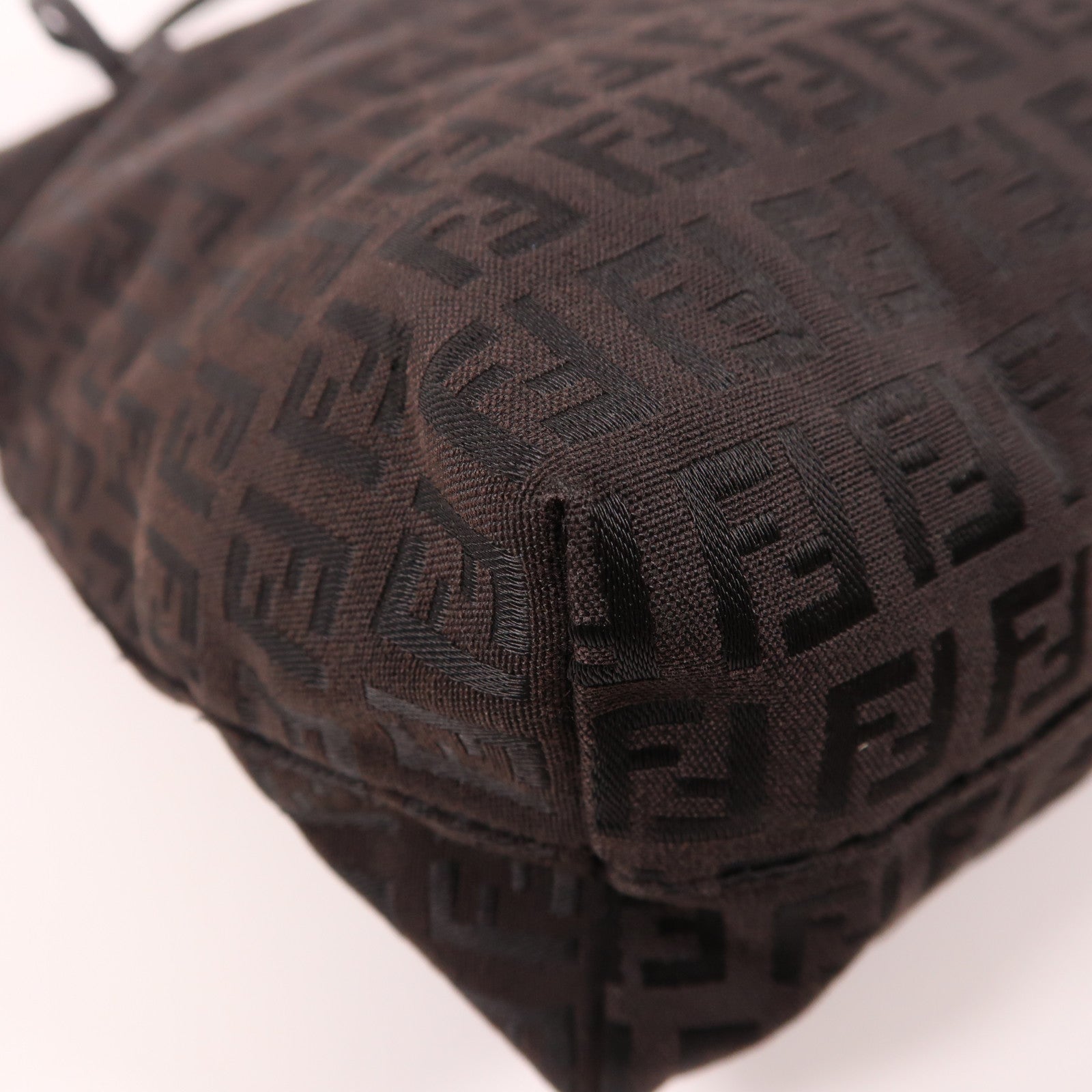 FENDI 帆布Shoulder Bag銀扣肩背袋啡色