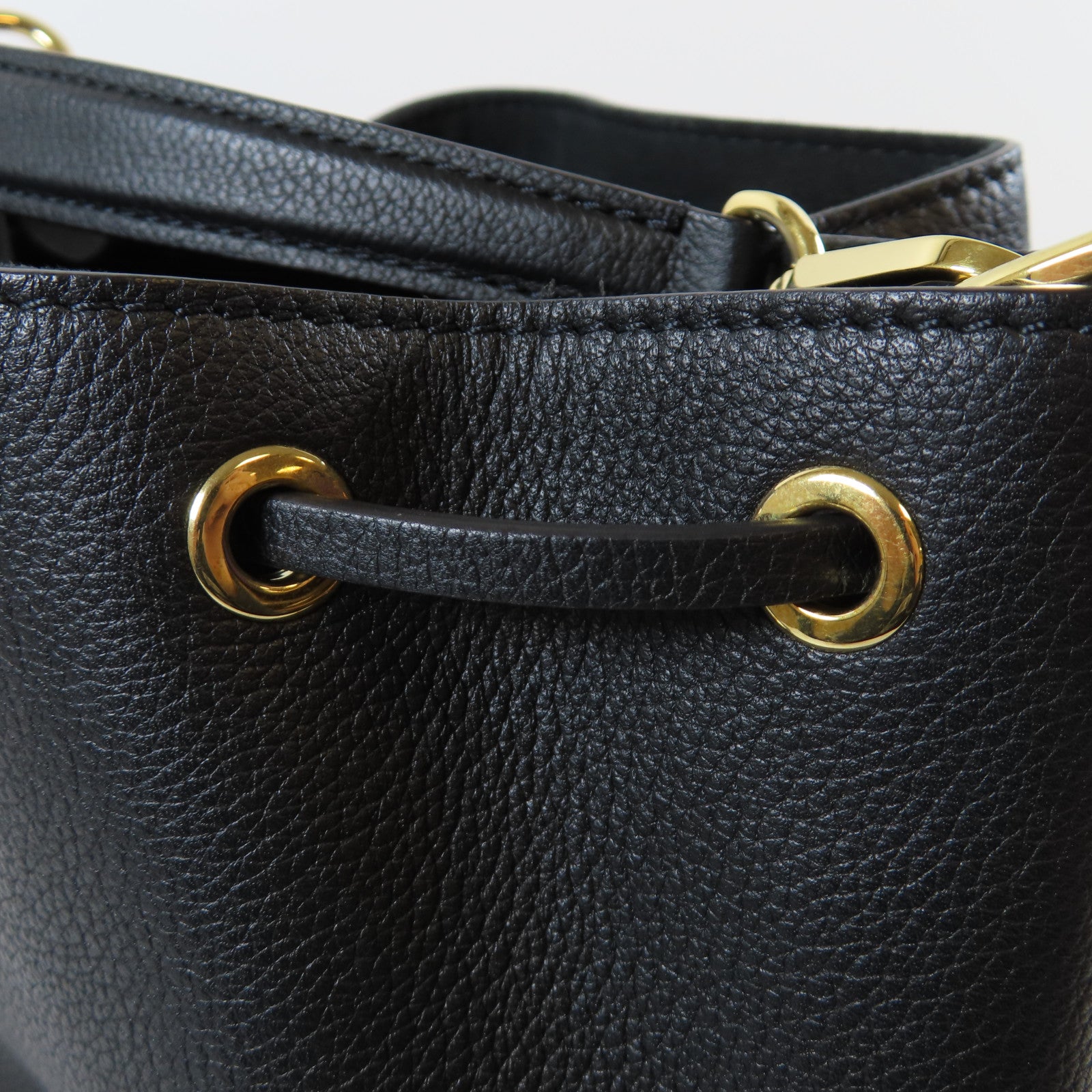LOUIS VUITTON 牛皮皮革Lockme金扣手挽肩背兩用袋黑色