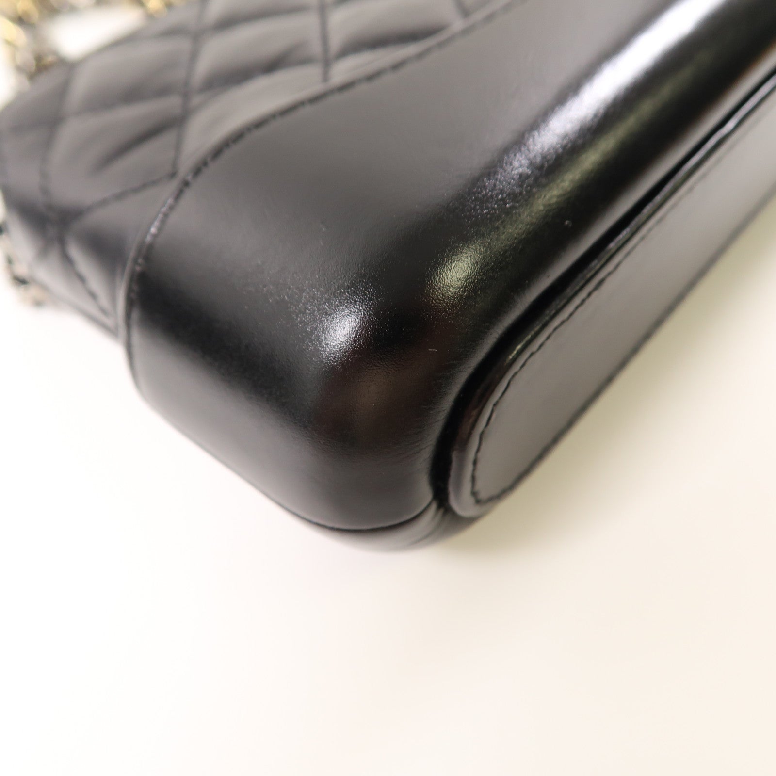 CHANEL CC GHW Gabrielle WOC Wallet On Chain Shoulder Bag Calfskin Leather Black