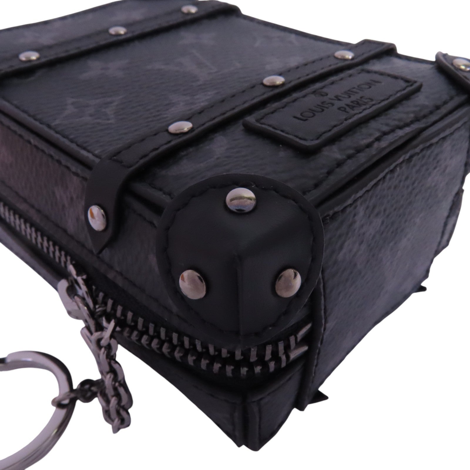 LOUIS VUITTON Monogram Eclipse Trunk Keychain銀扣吊飾鑰匙扣