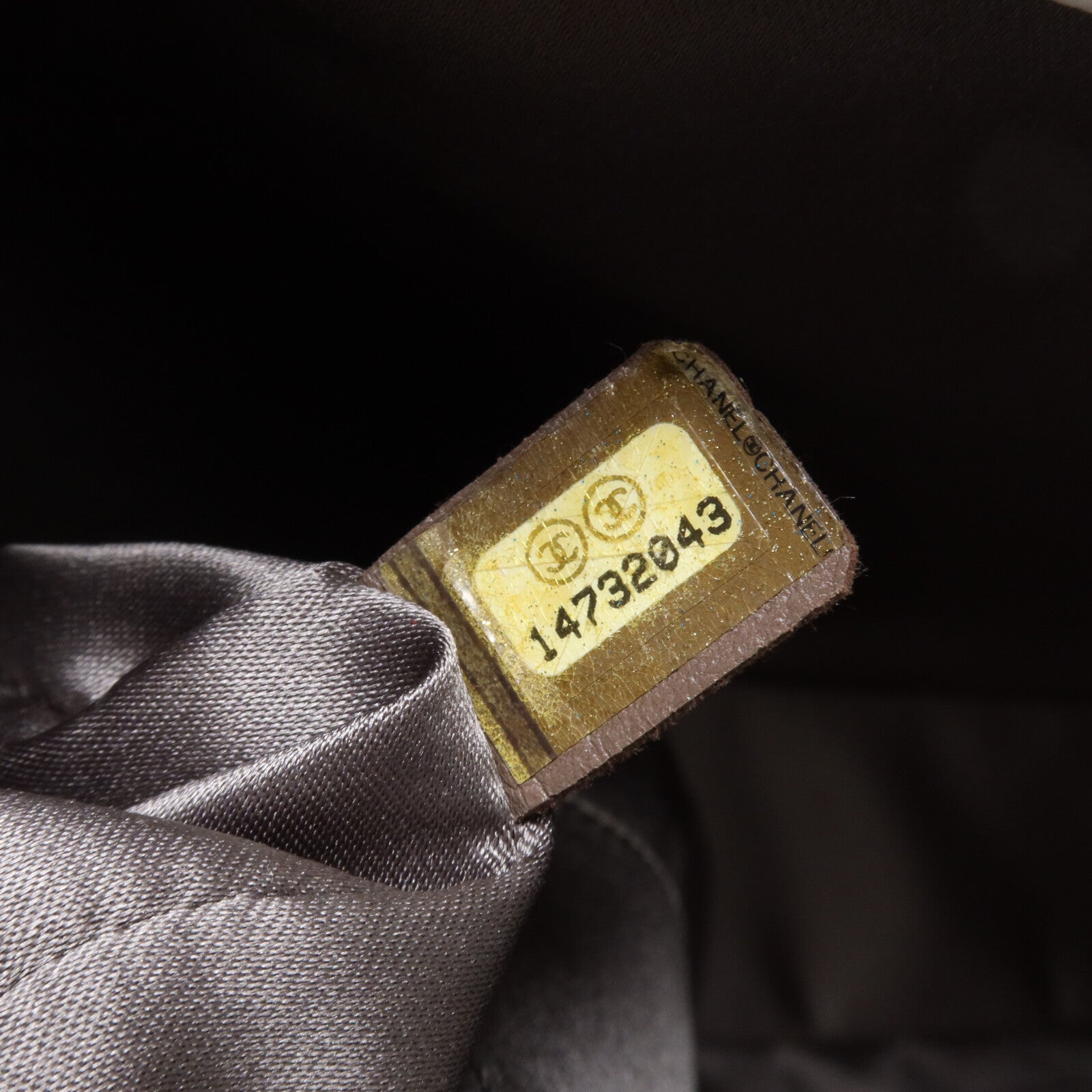 CHANEL 牛皮皮革GST Grand Shopping Tote Bag鏈帶肩背袋