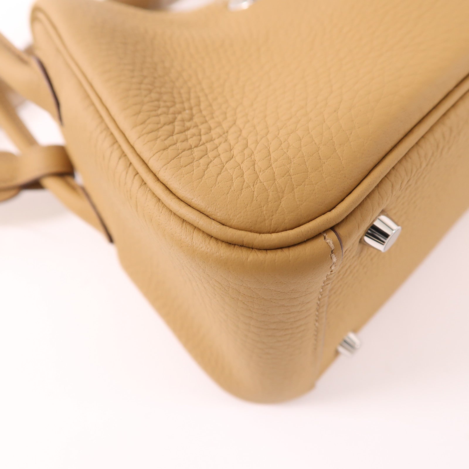 HERMES Clemence皮革Mini Lindy銀扣手挽肩背兩用袋Biscuit