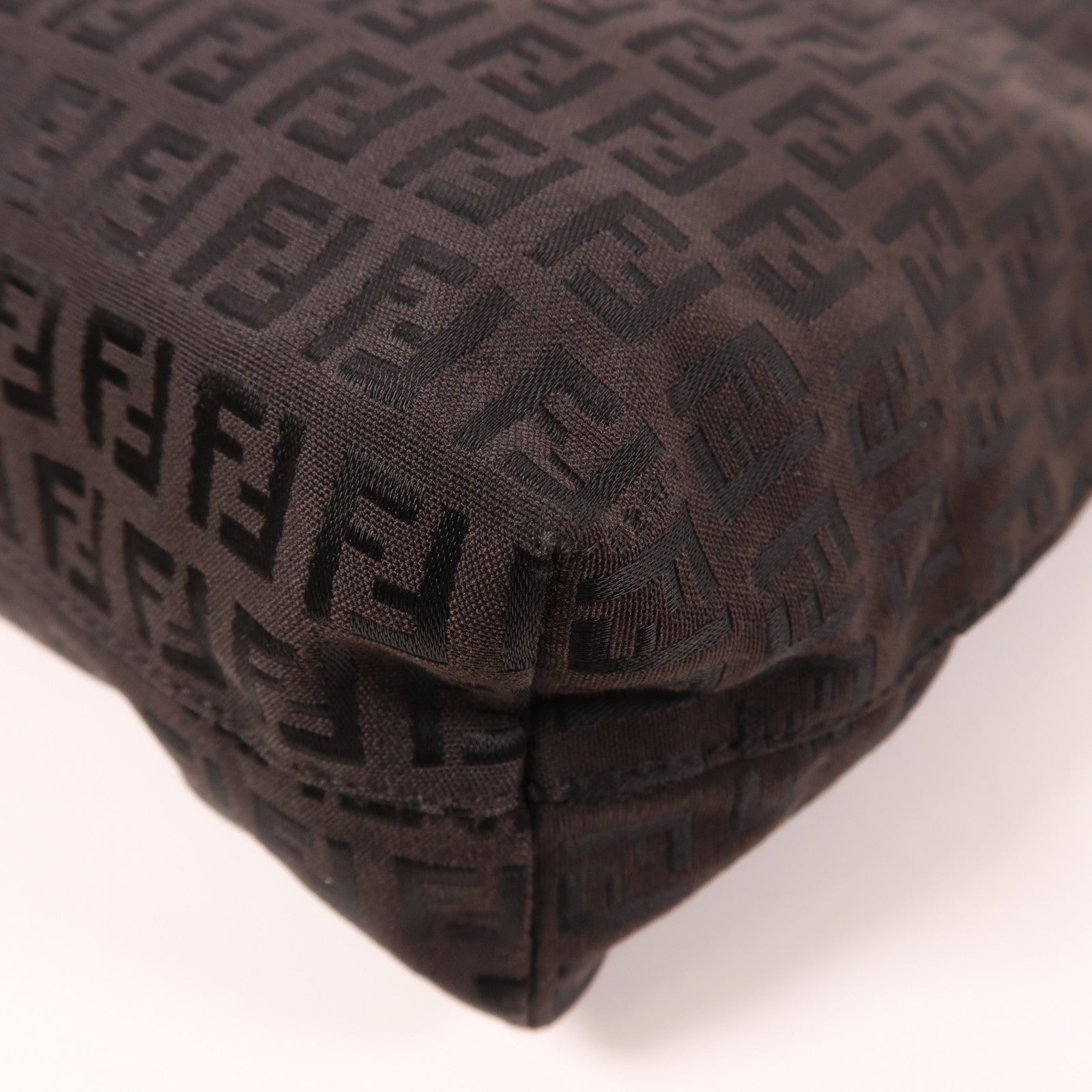 FENDI 帆布Shoulder Bag銀扣肩背袋啡色
