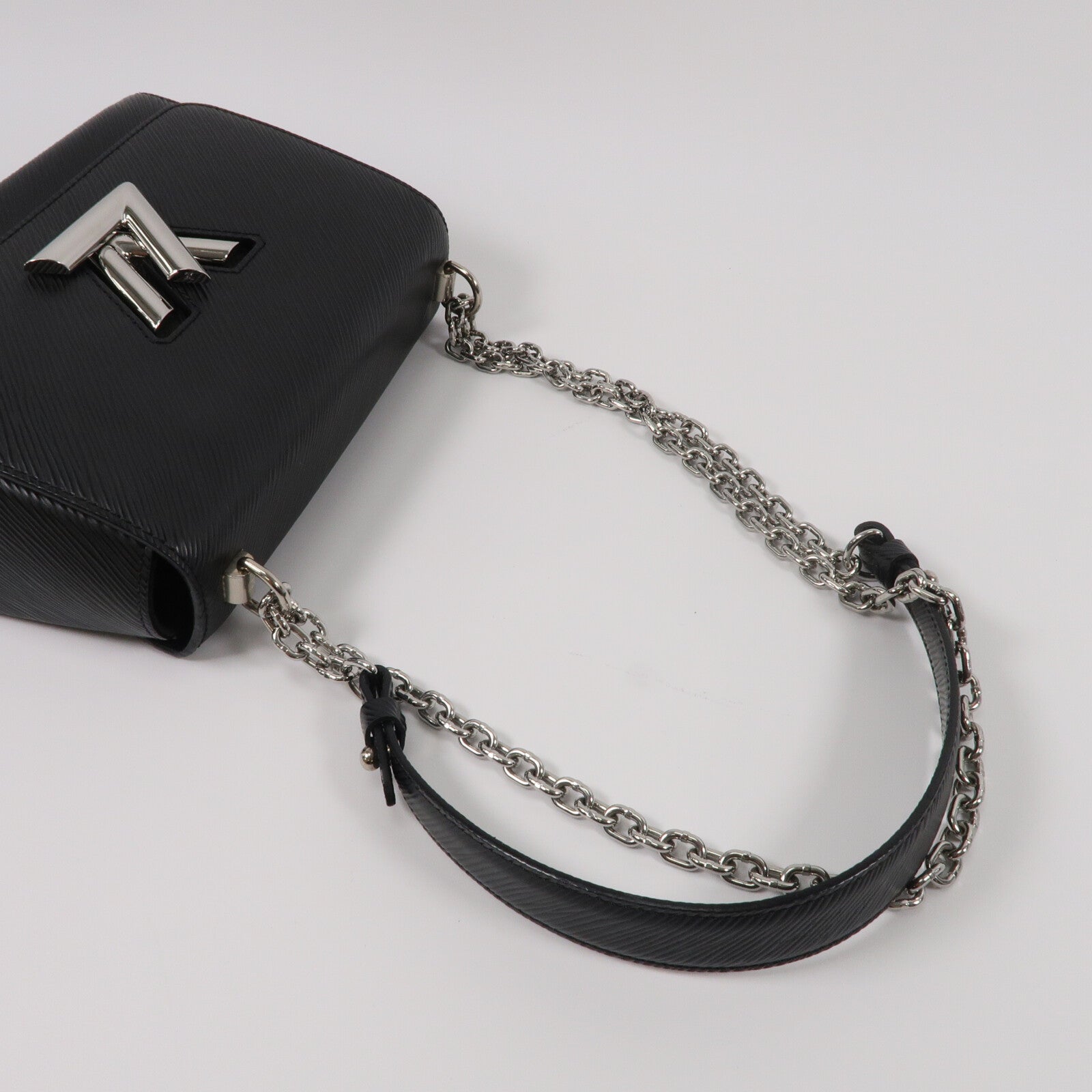LOUIS VUITTON Epi Twist MM鏈帶肩背袋