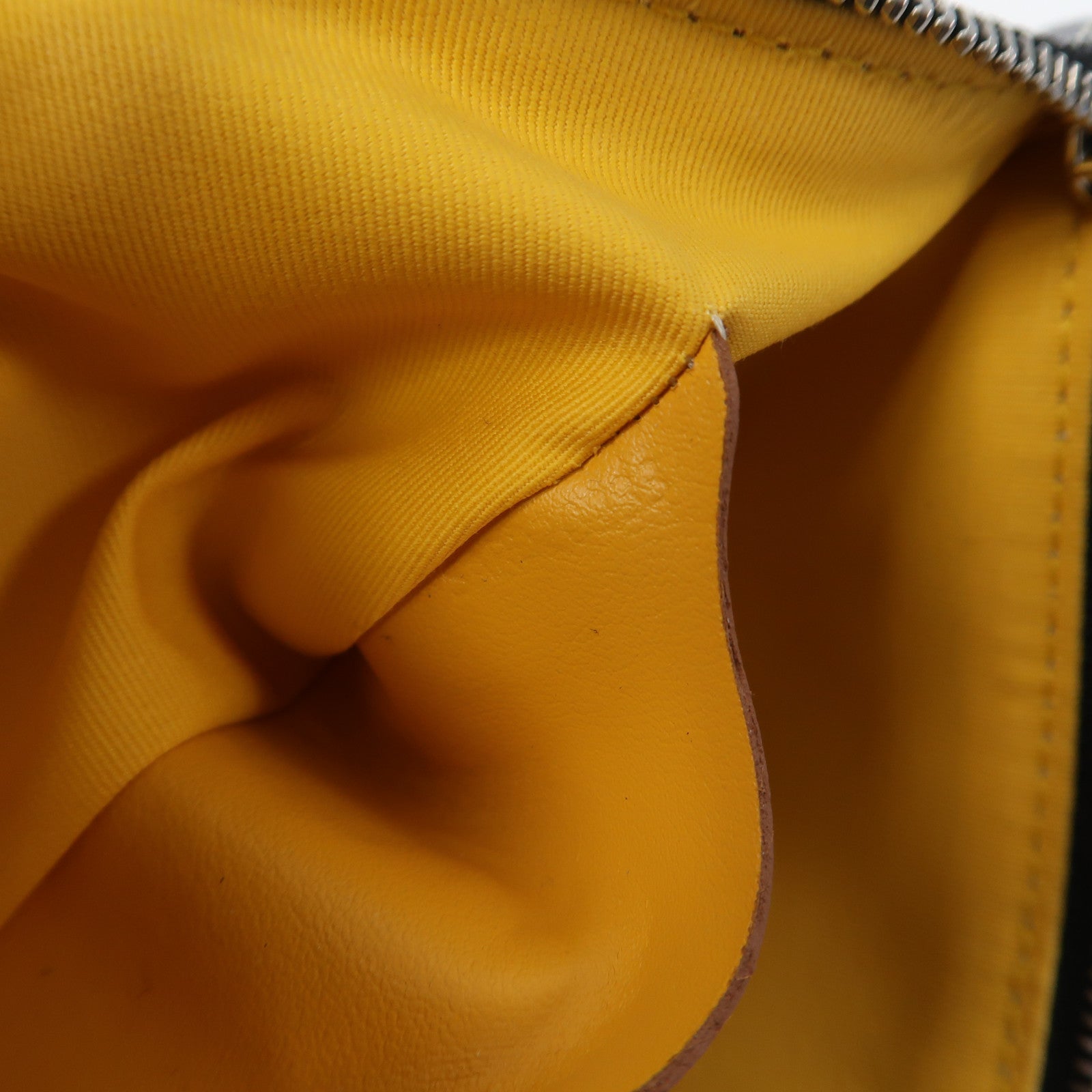 GOYARD 塗層帆布Pouch銀扣手拿包黑色/啡色
