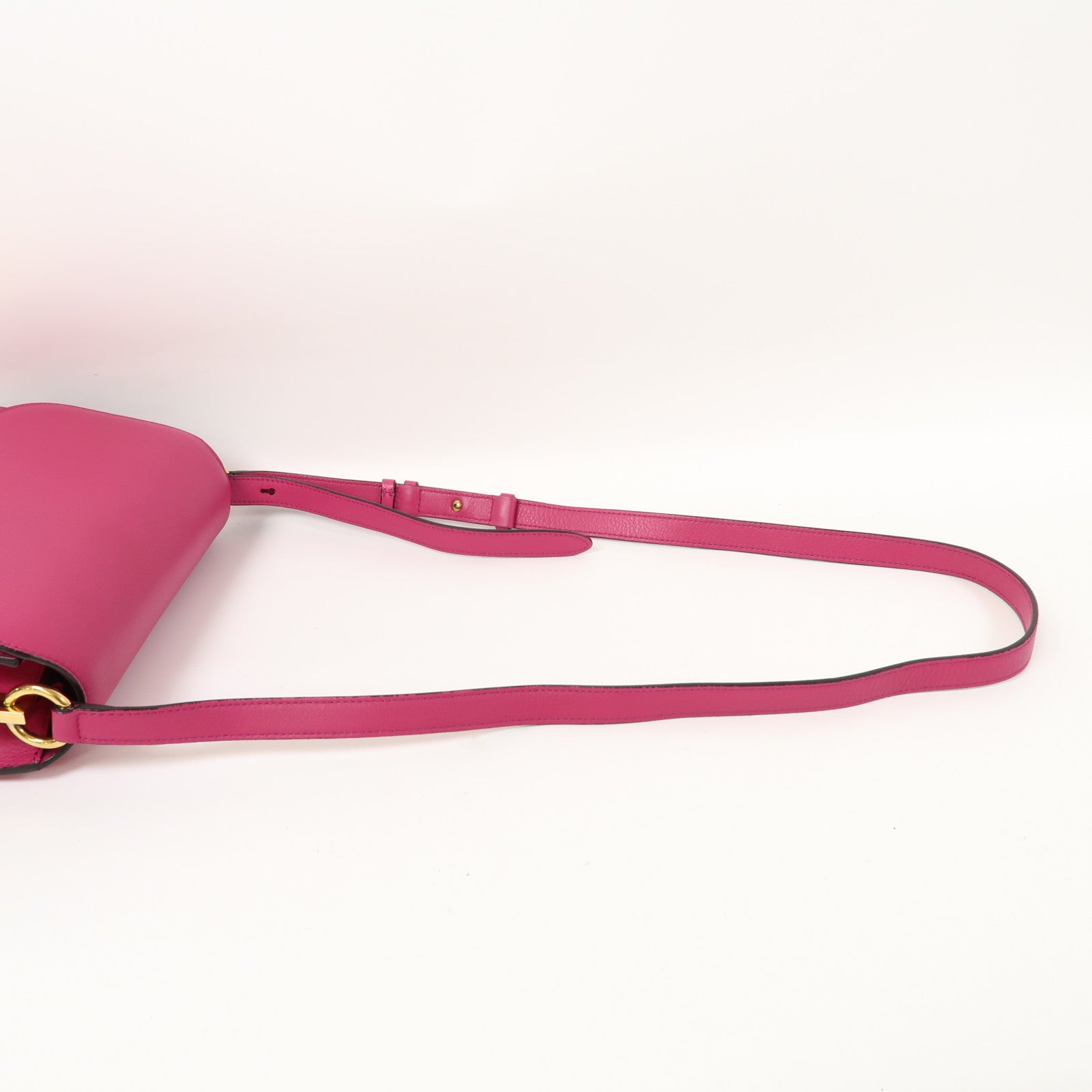 Salvatore Ferragamo 牛皮皮革Shoulder Bag金扣肩背袋粉紅色