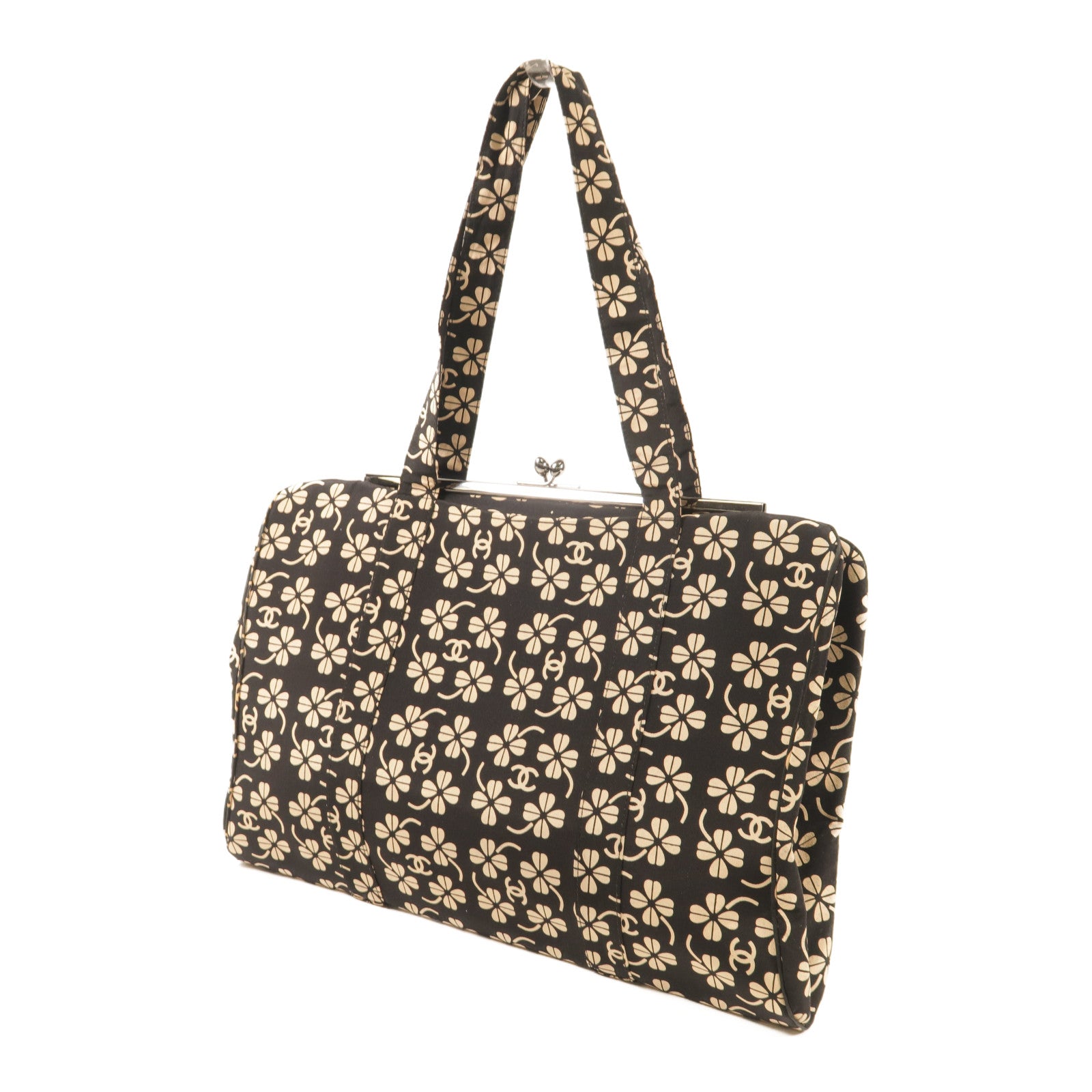 CHANEL Stain Shoulder Bag銀扣肩背袋