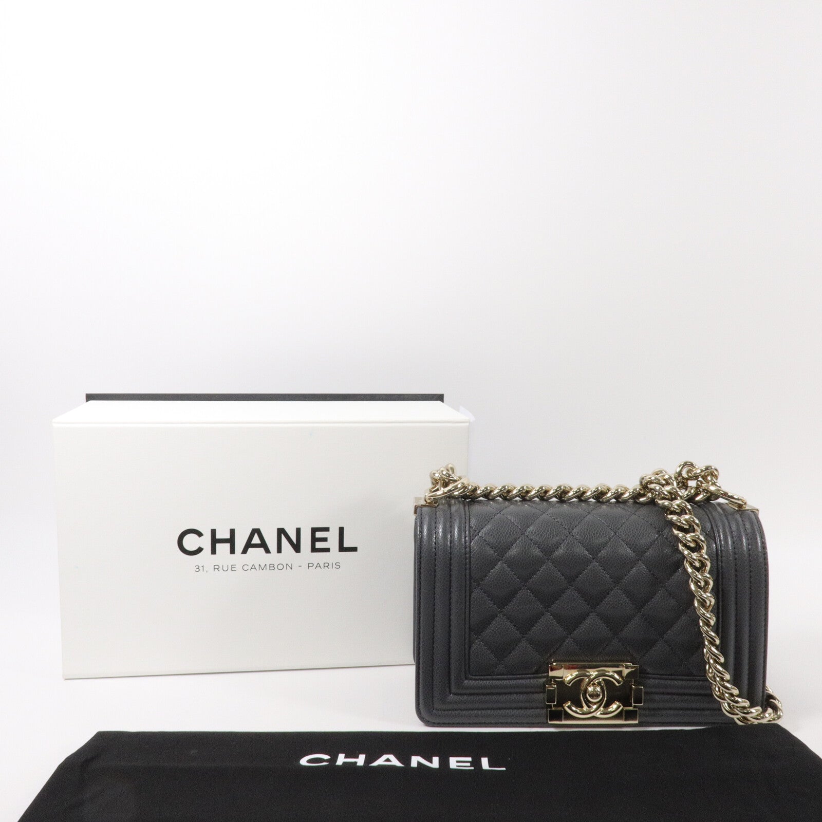 CHANEL 牛皮皮革Boy 20鏈帶肩背袋