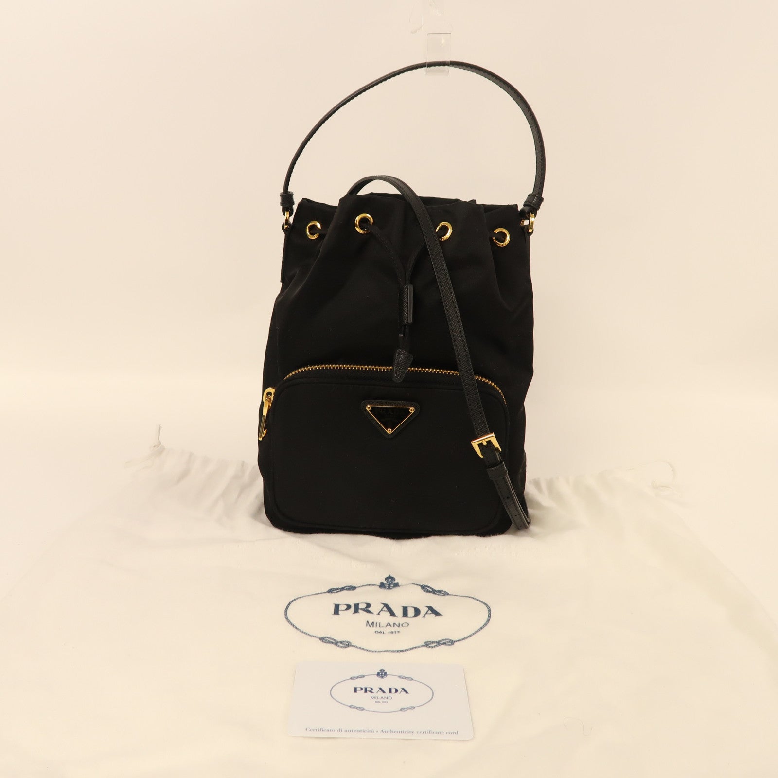 PRADA 尼龍Shoulder Bag金扣手挽肩背兩用袋黑色
