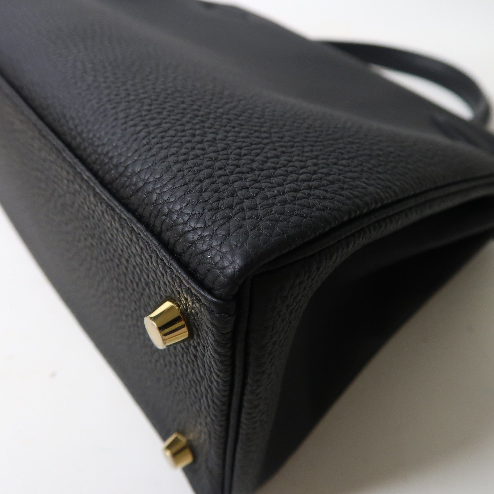 HERMES Togo皮革Kelly 28金扣手挽肩背兩用袋黑色