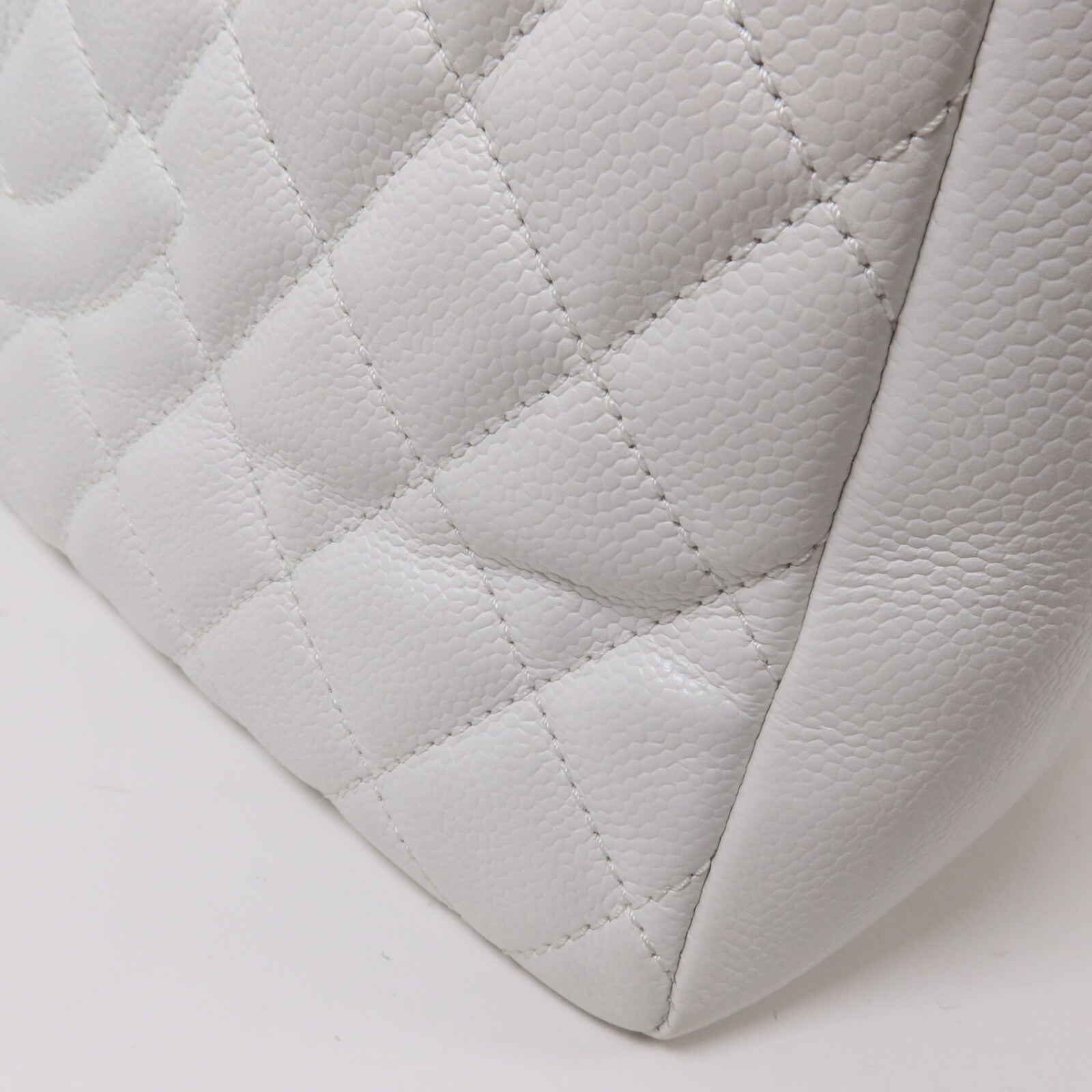 CHANEL 牛皮皮革GST Grand Shopping Tote Bag鏈帶肩背袋