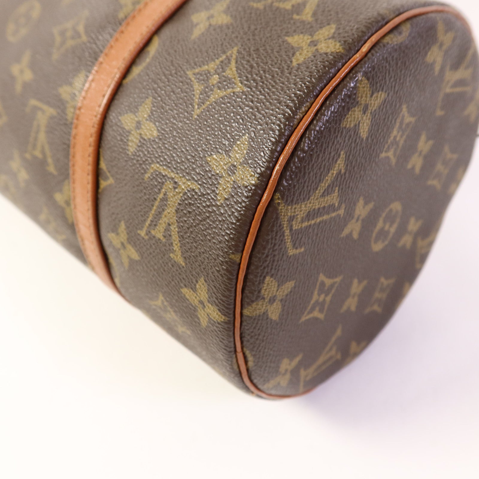 LOUIS VUITTON Monogram Papillon 30金扣手挽袋