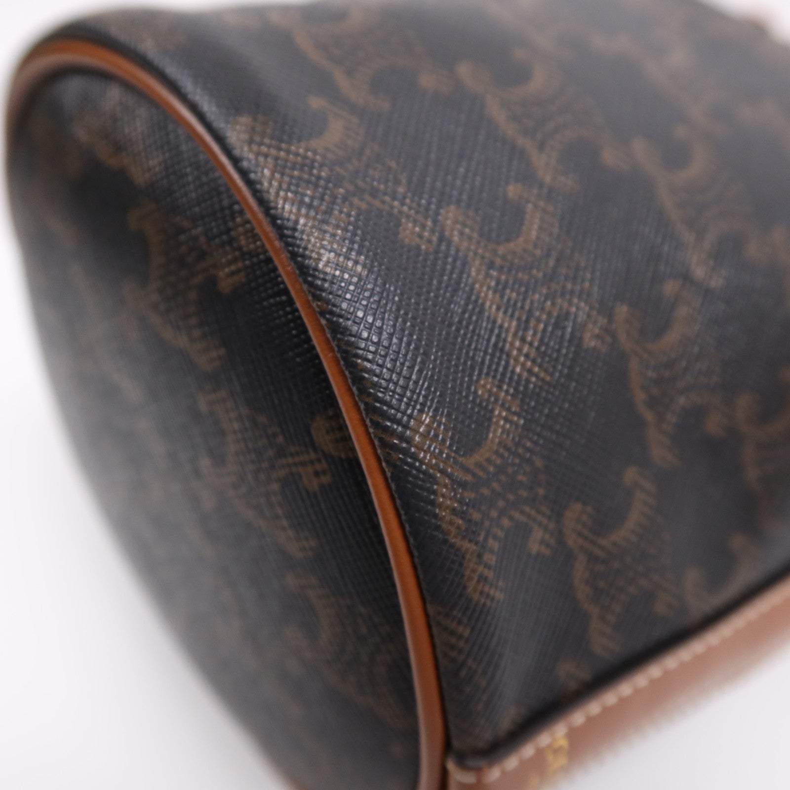 CELINE 塗層帆布Tromphe Drawsting Small Bucket金扣肩背袋