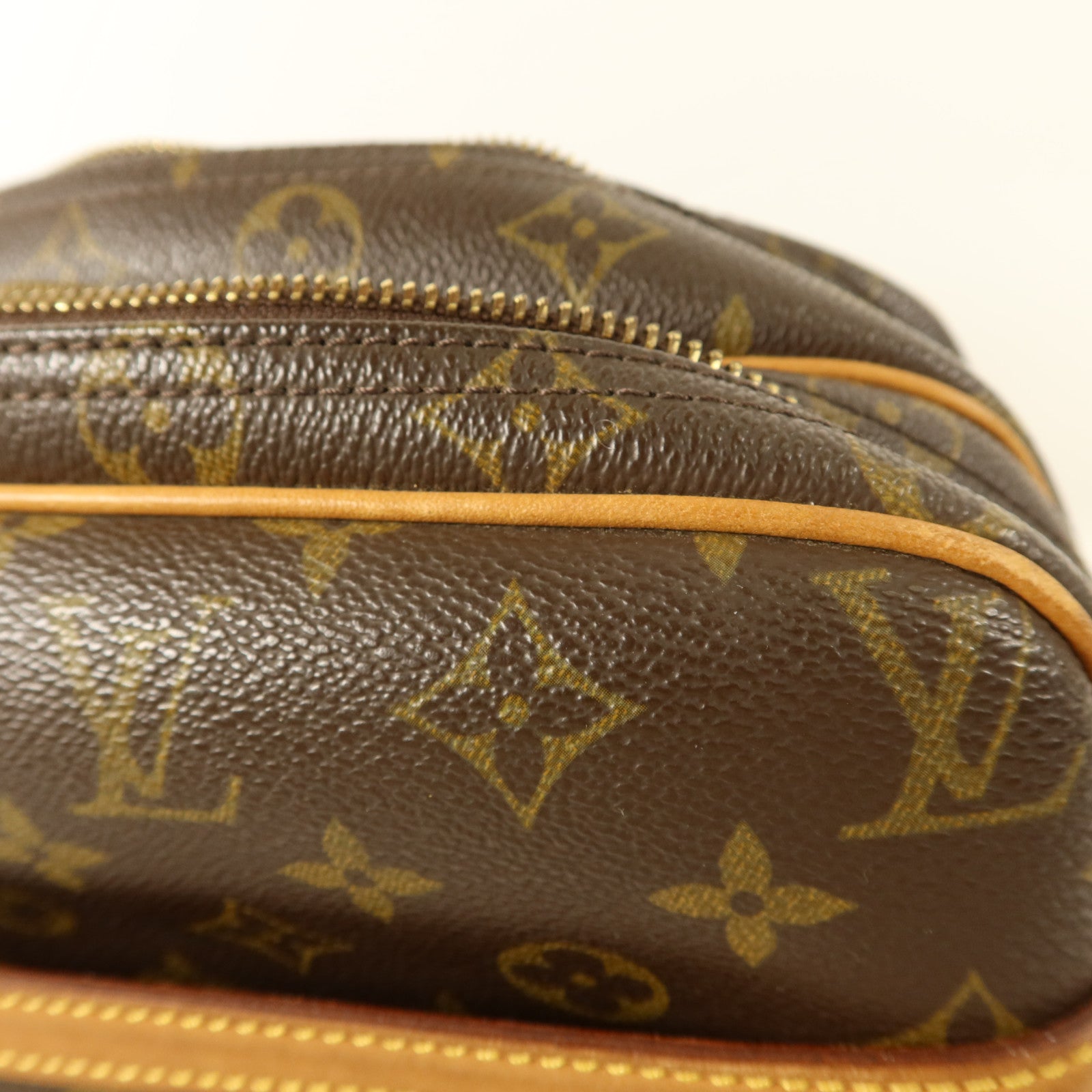 LOUIS VUITTON Monogram Reporter PM金扣肩背袋