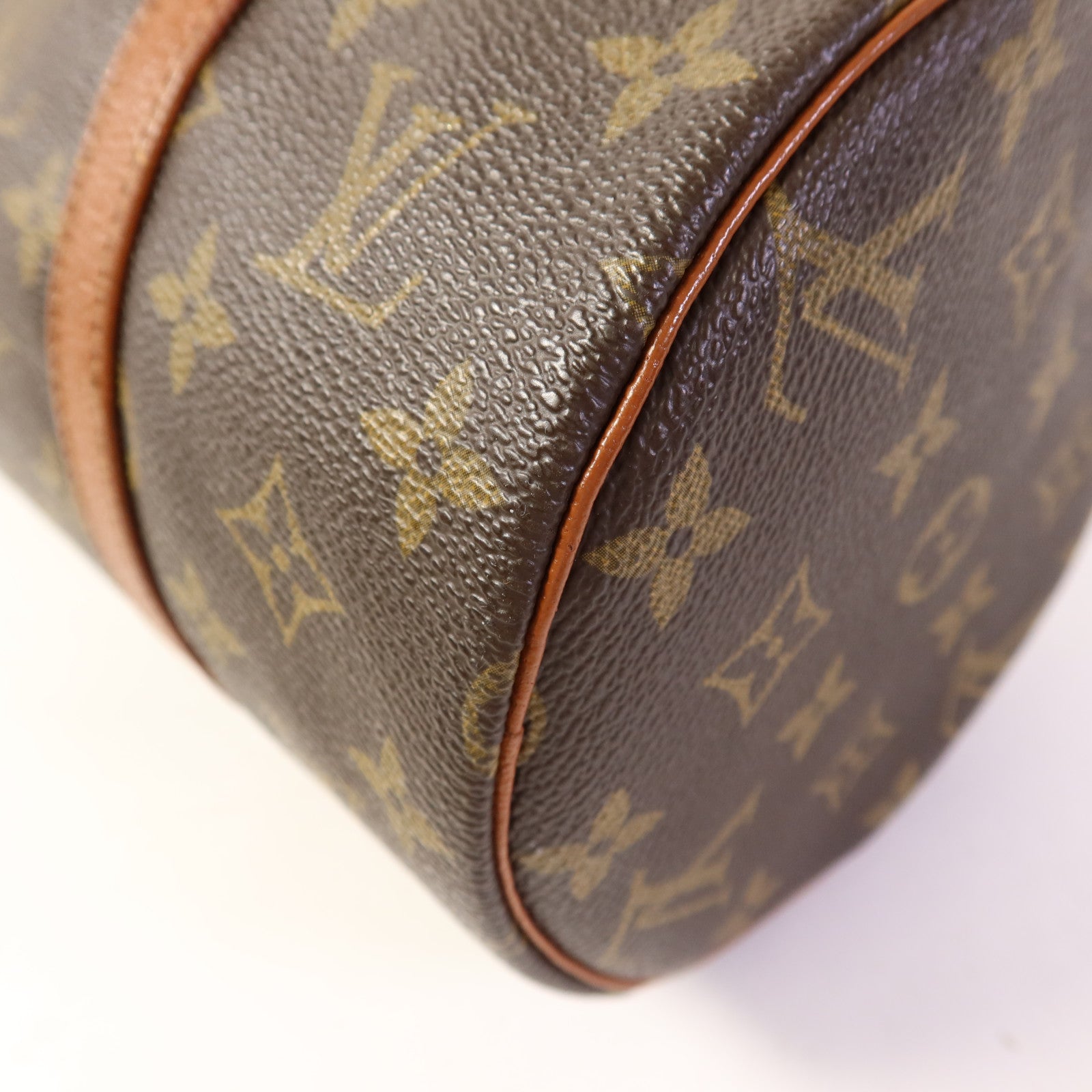 LOUIS VUITTON Monogram Papillon 30金扣手挽袋