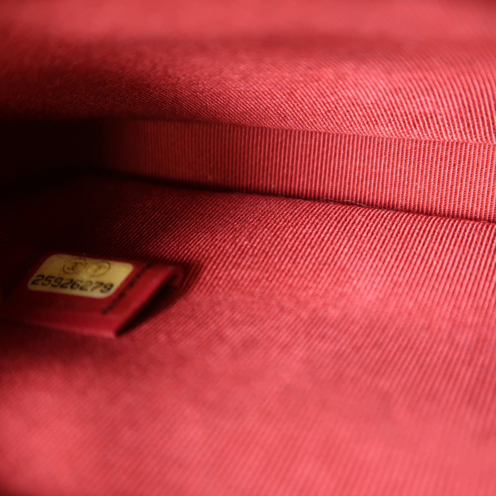 CHANEL 牛皮皮革Gabrielle WOC Wallet On Chain Shoulder Bag金扣鏈帶肩背袋