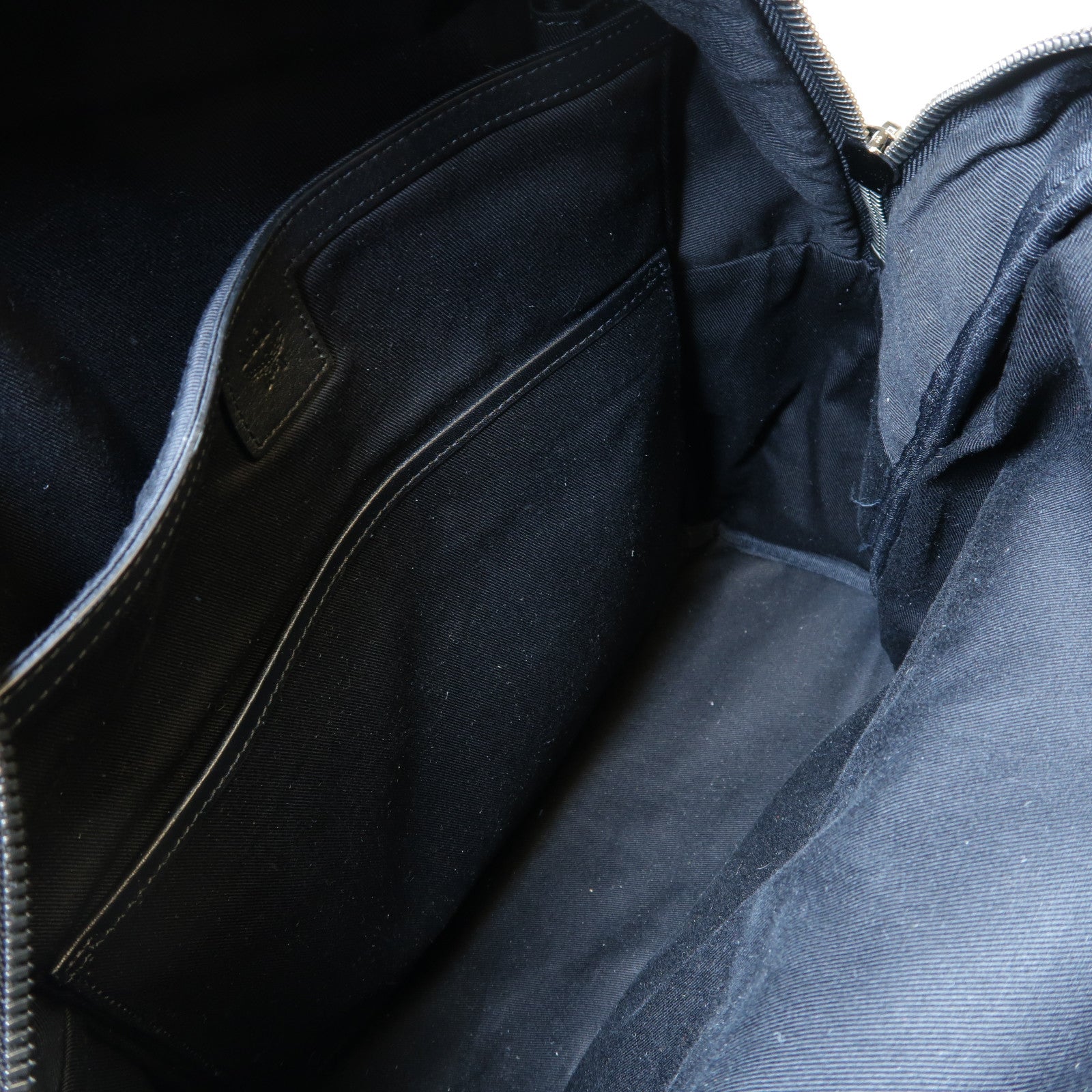MCM 塗層帆布Backpack銀扣背包黑色