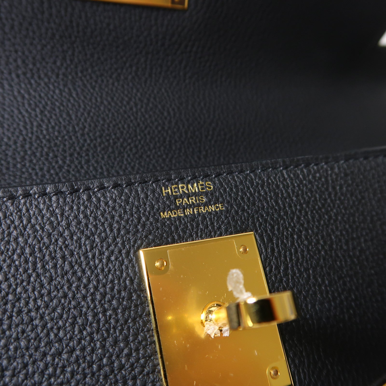 HERMES Togo皮革Kelly 28金扣手挽肩背兩用袋黑色