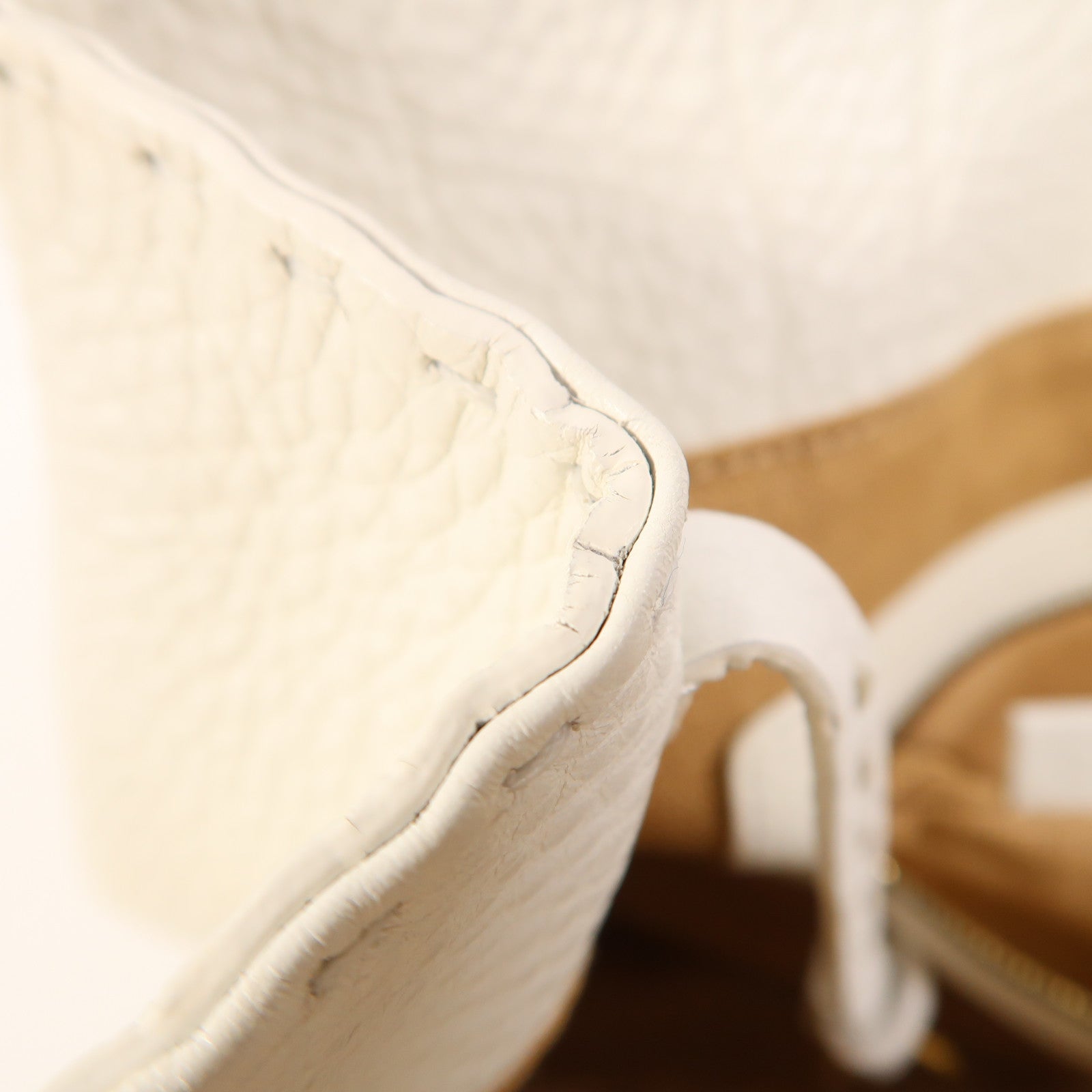 FENDI 牛皮皮革Selleria Linda Bag金扣手挽袋