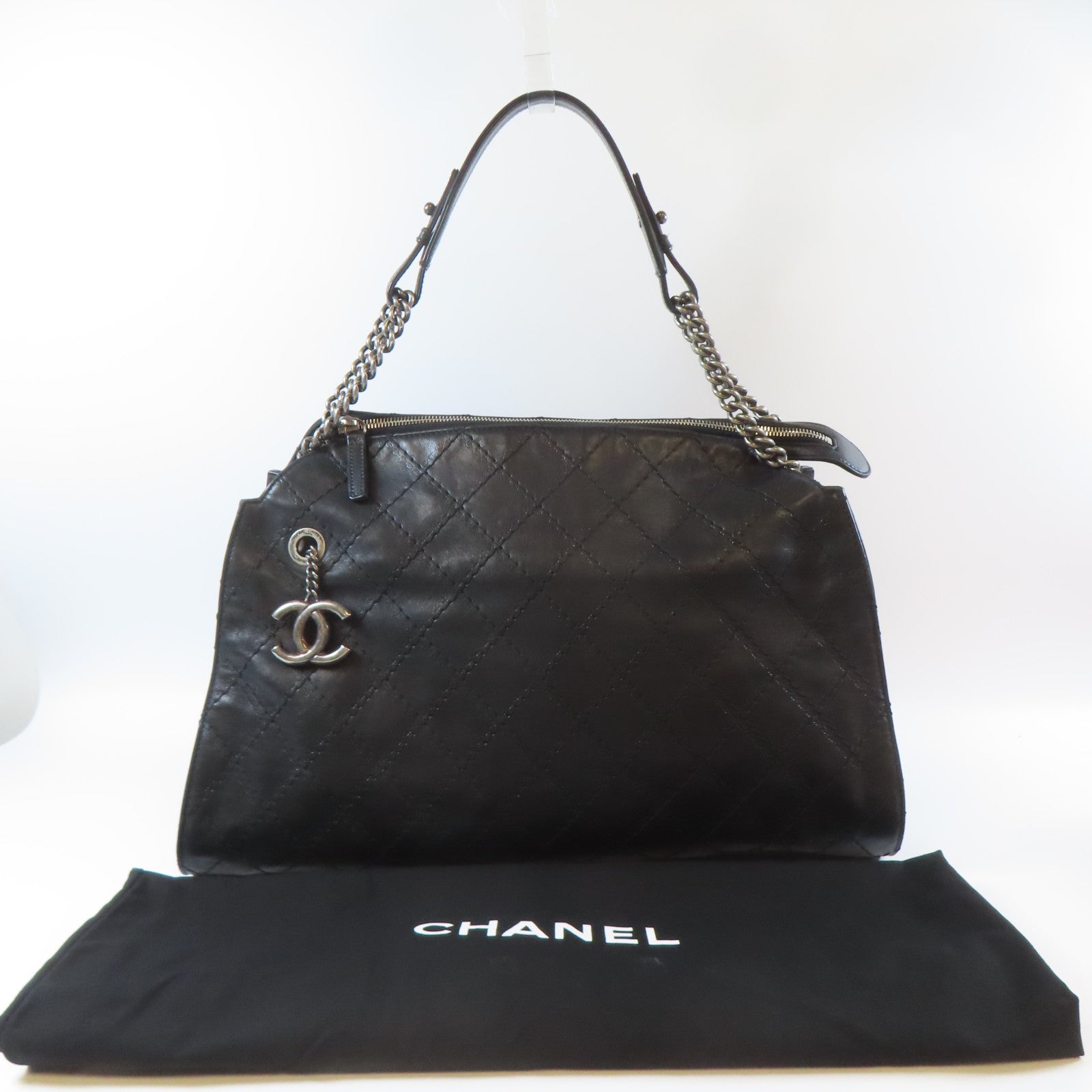 CHANEL 菱格牛皮皮革Shoulder Bag鏈帶肩背袋黑色
