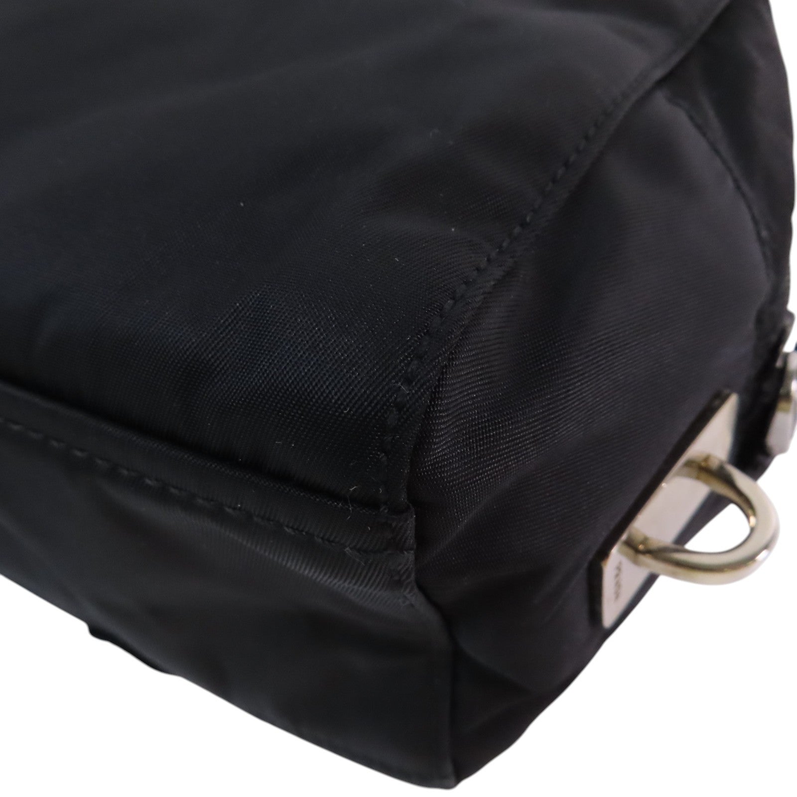 PRADA 尼龍Hand Bag銀扣手挽袋