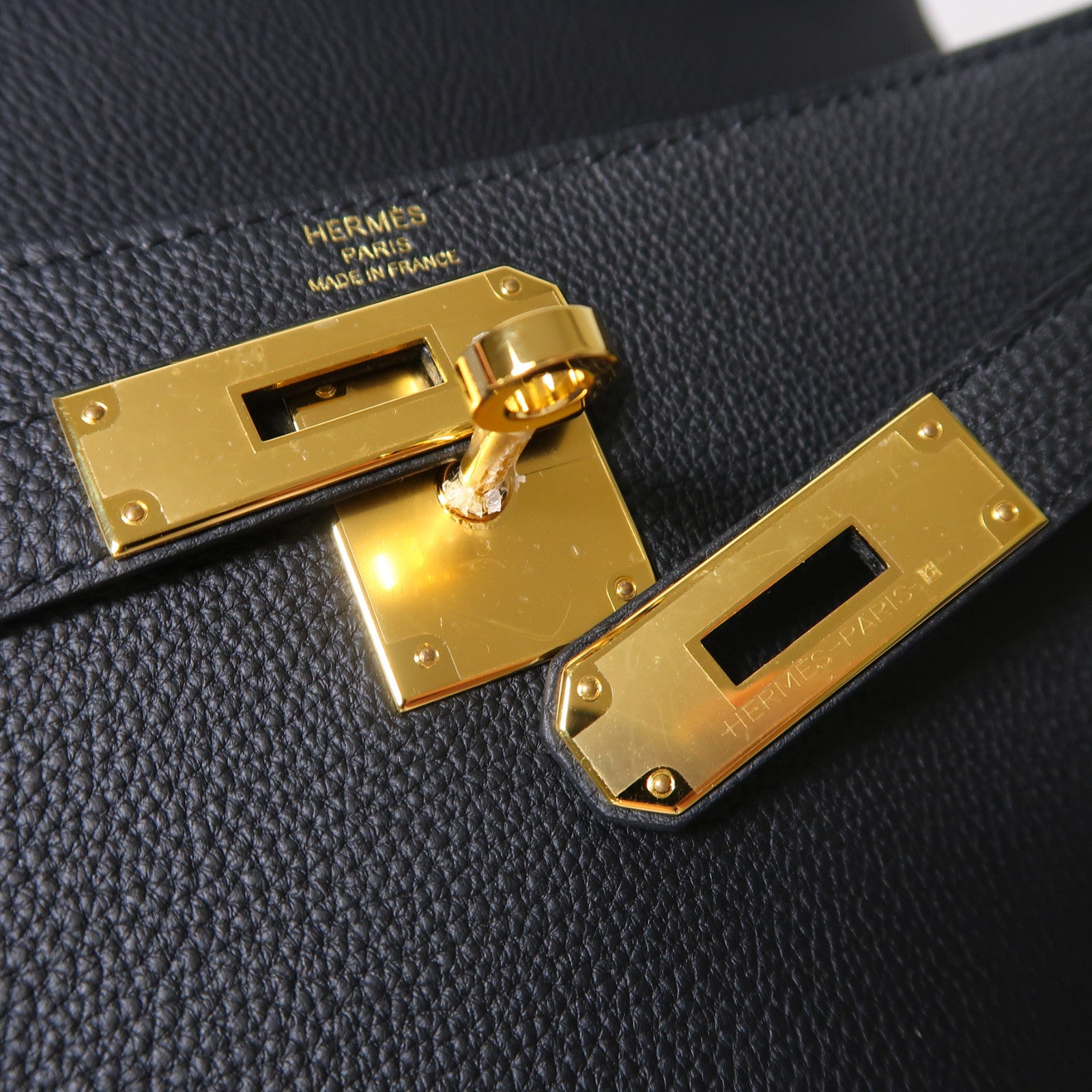 HERMES Togo皮革Kelly 28金扣手挽肩背兩用袋黑色