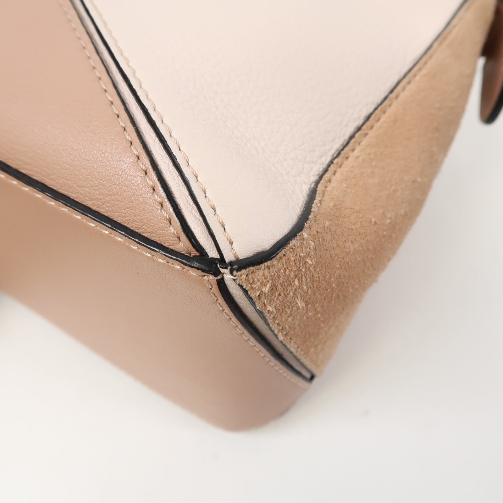 LOEWE 牛皮皮革Small Puzzle金扣手挽肩背兩用袋粉紅色