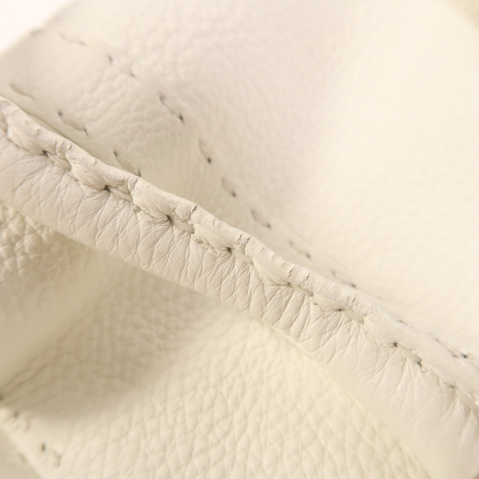 FENDI 牛皮皮革Selleria Linda Bag金扣手挽袋