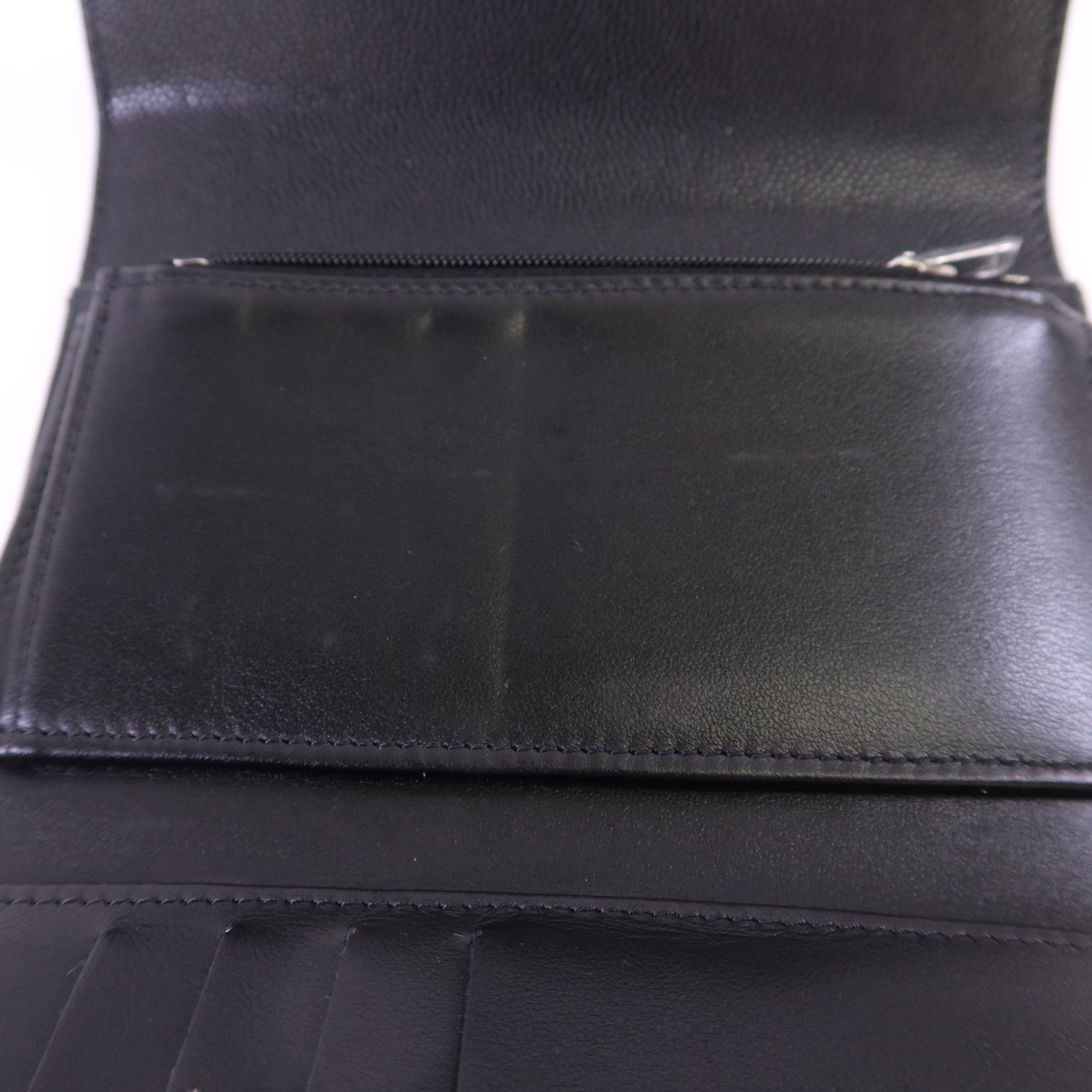 CHANEL 牛皮皮革Trifold Wallet銀扣錢包