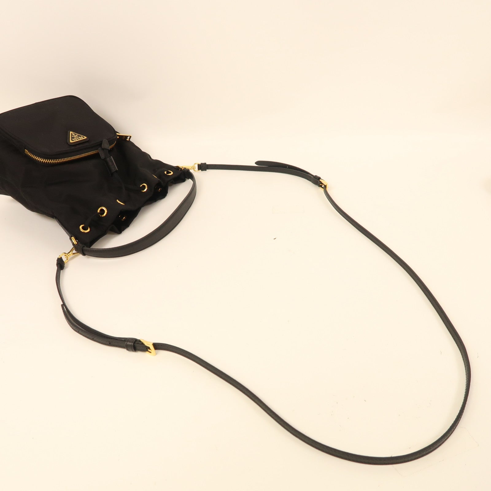 PRADA 尼龍Shoulder Bag金扣手挽肩背兩用袋黑色