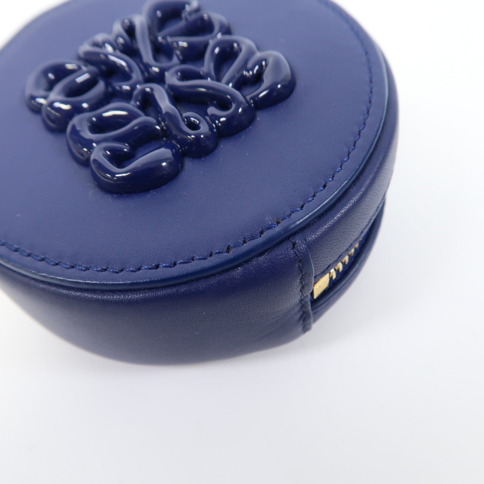 LOEWE 【激減優惠】牛皮皮革Inflated Anagram Cookie金扣零錢包藍色