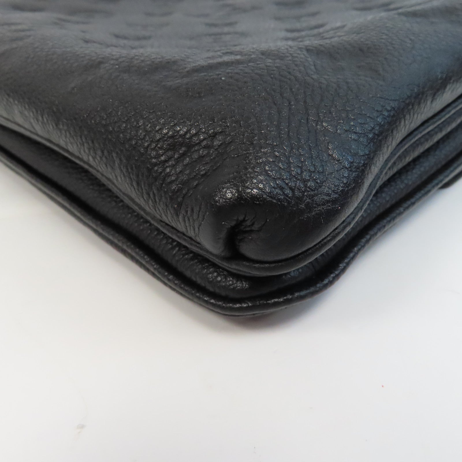 LOUIS VUITTON Monogram Empreinte Twice金扣肩背袋黑色