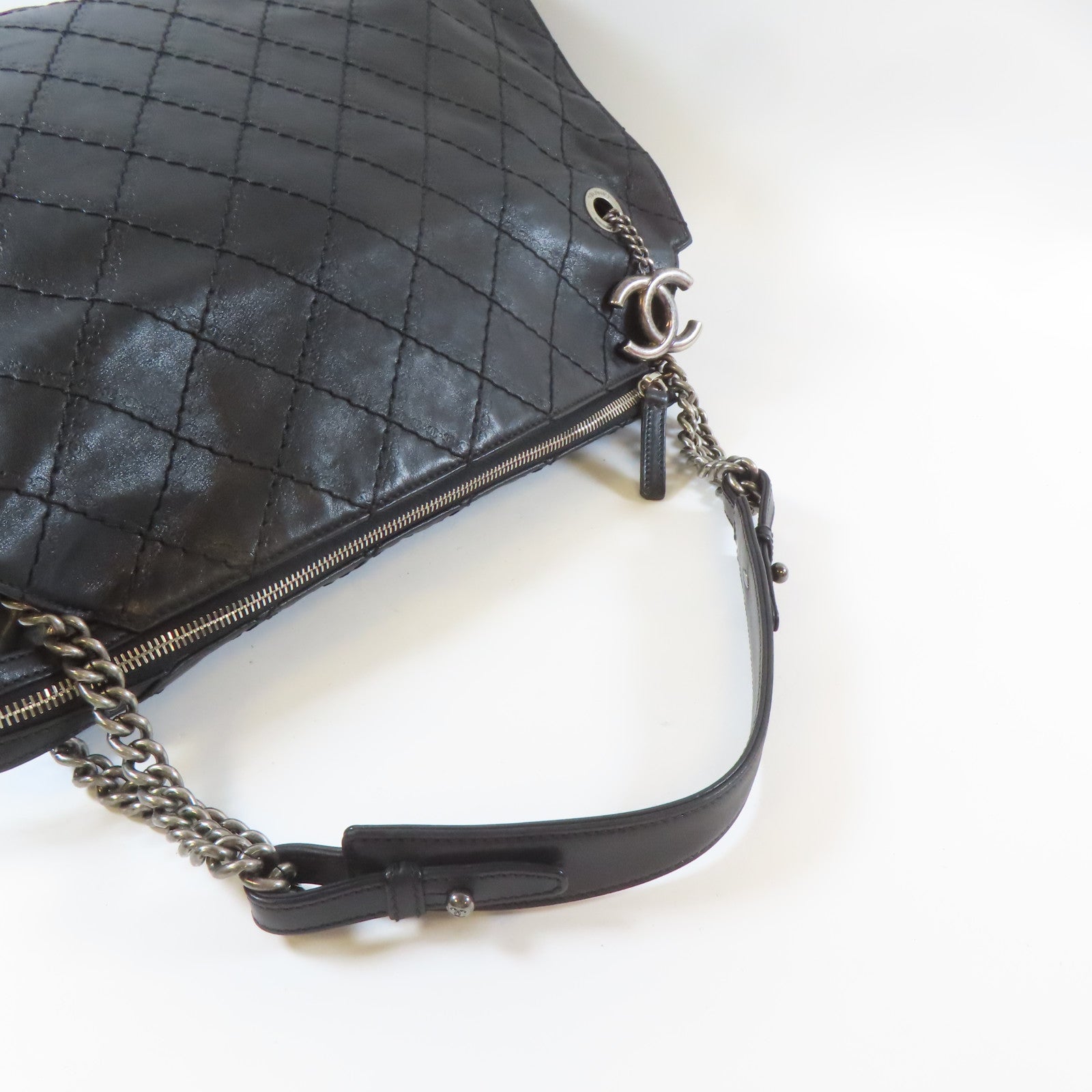 CHANEL 菱格牛皮皮革Shoulder Bag鏈帶肩背袋黑色
