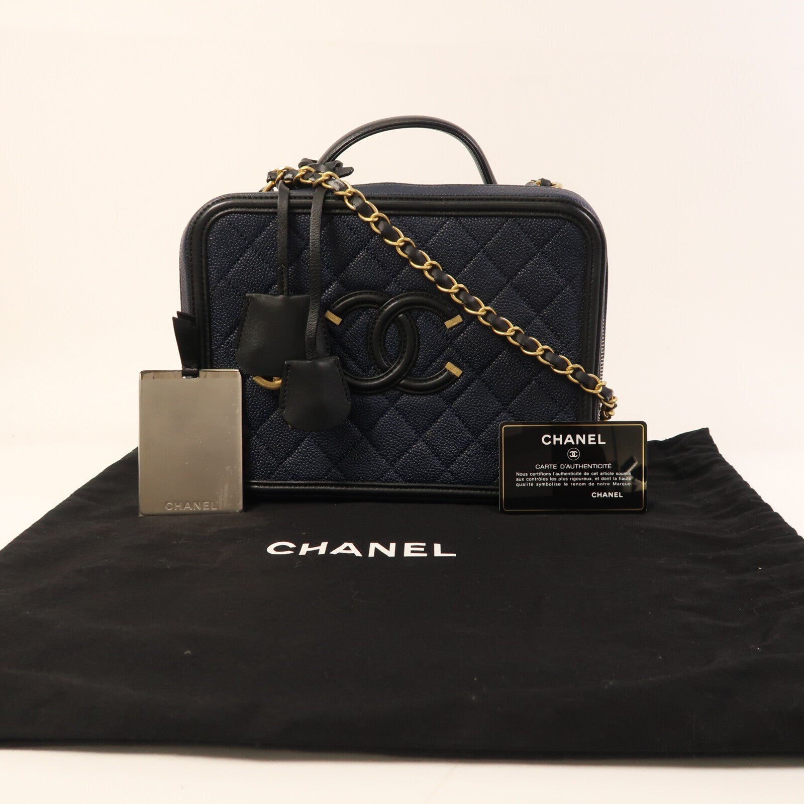 CHANEL 【激減優惠】牛皮皮革Filigree Vanity Case金扣手挽肩背兩用袋
