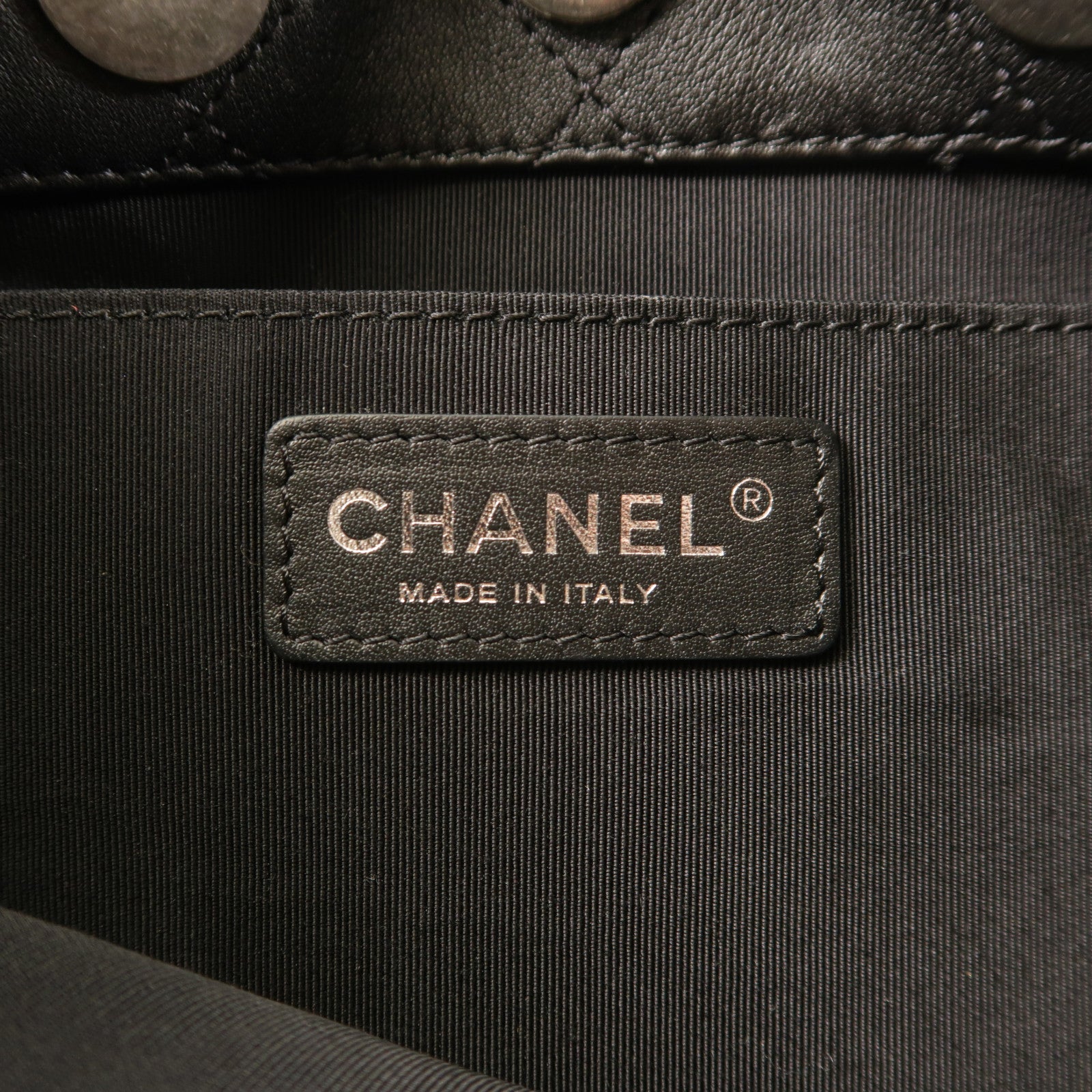 CHANEL 牛皮皮革Urban Allure Hobo Bag手挽肩背兩用袋